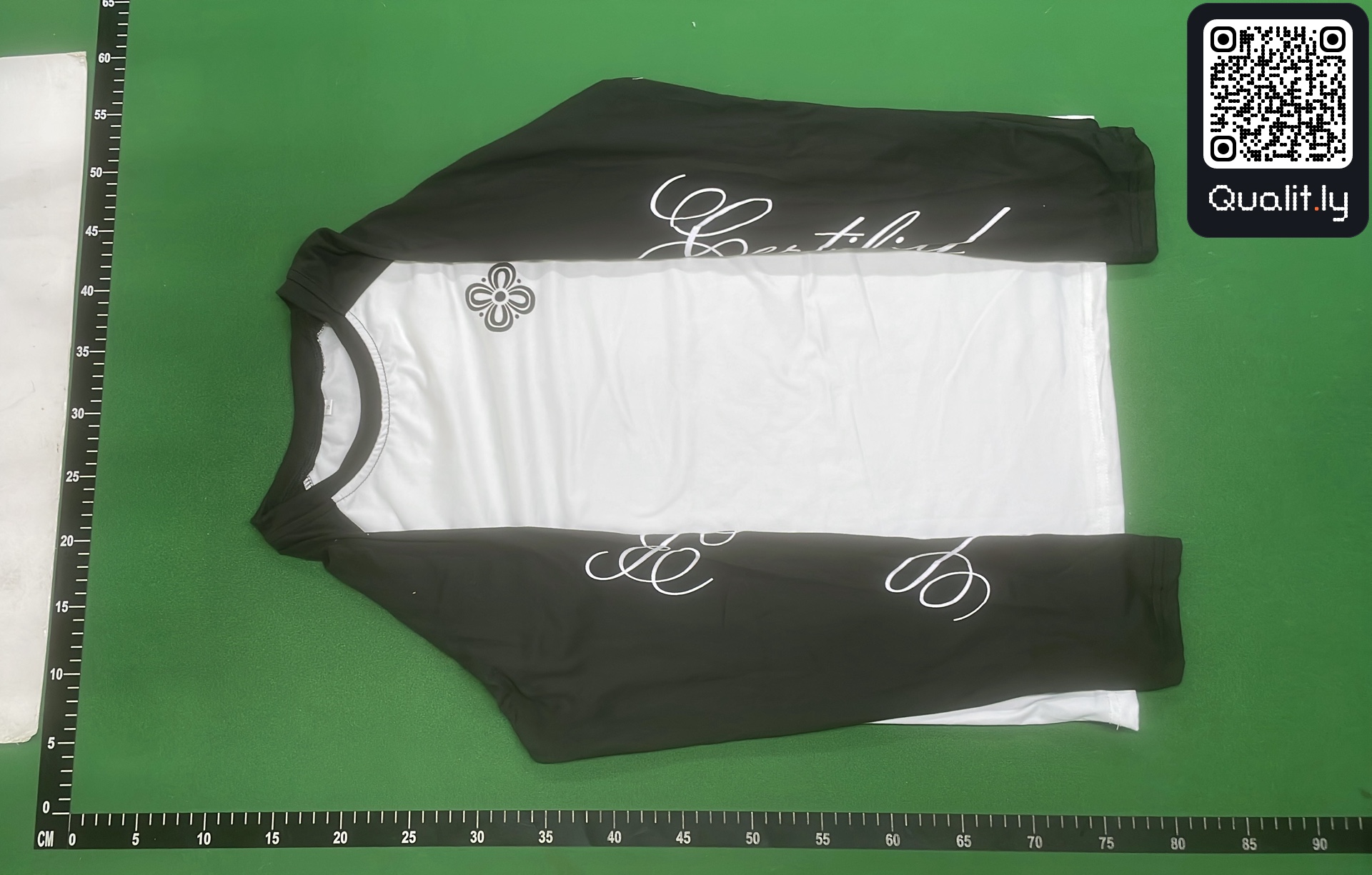 T-shirt — QC-foto 2 av 12