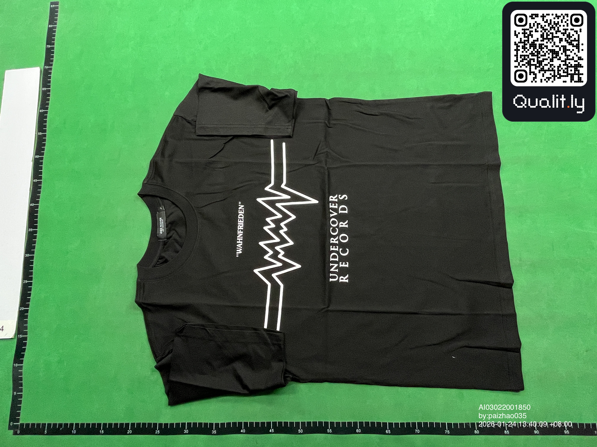 T-shirt — photo QC 3 sur 12
