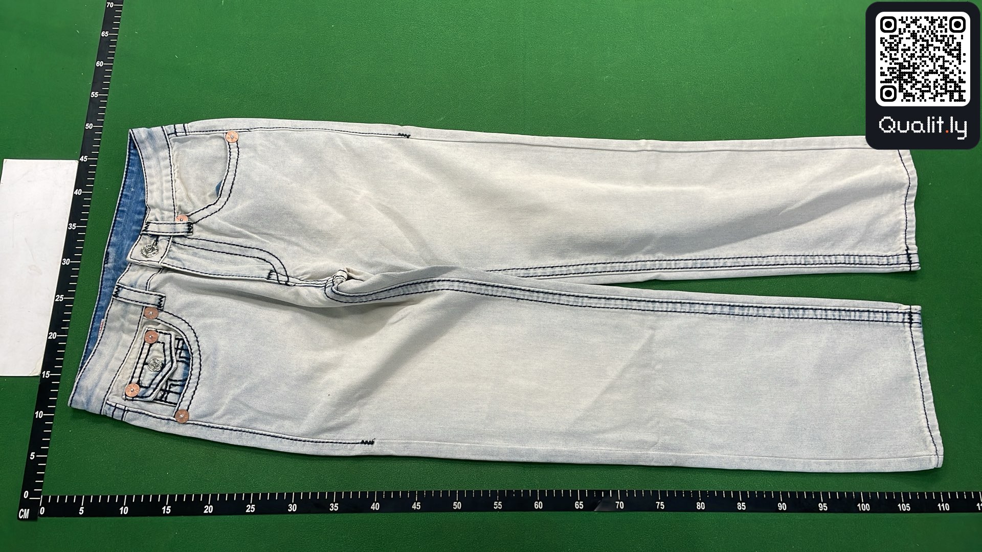 Jeans — QC-foto 2 av 76
