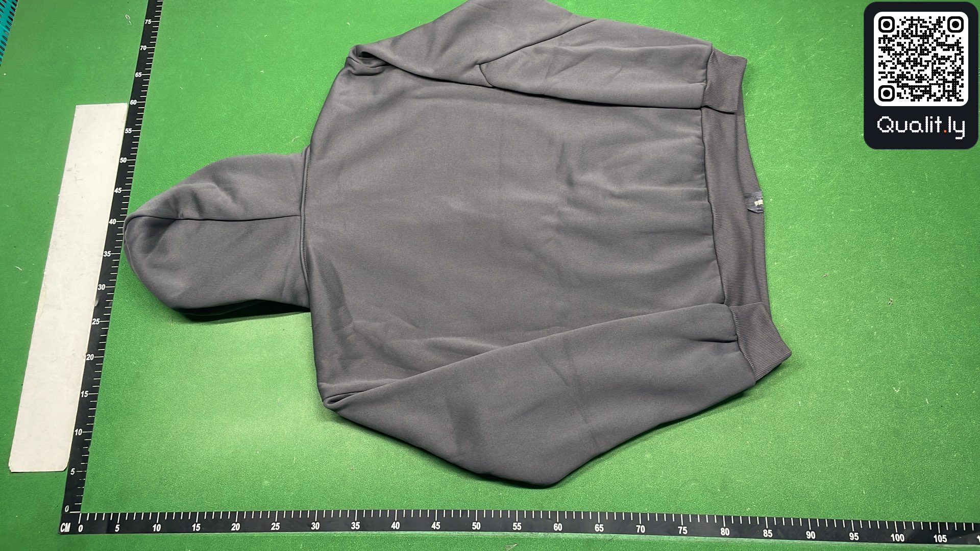 Hoodie — QC-foto 3 av 13