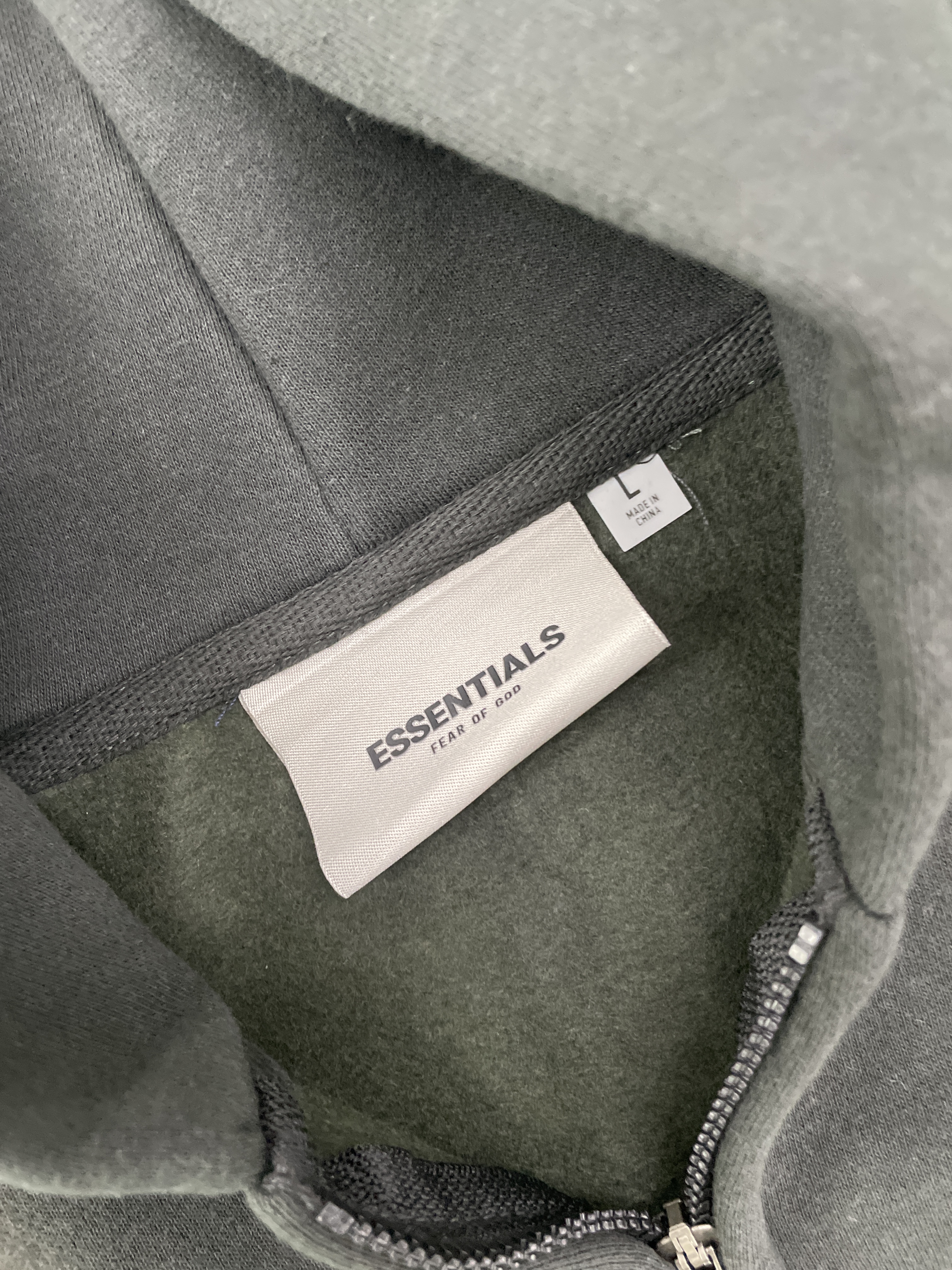 Sweat à capuche — photo QC 2 sur 37