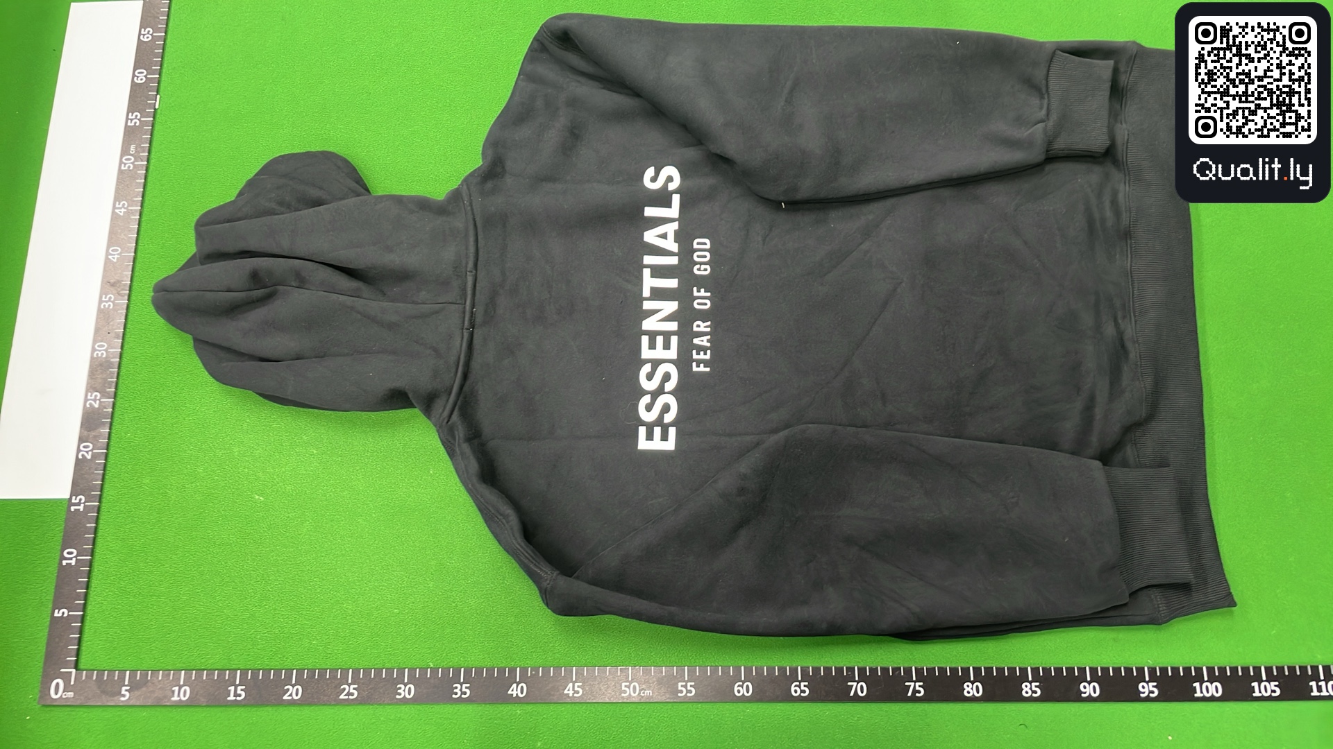 Hoodie — QC-Foto 3 von 36