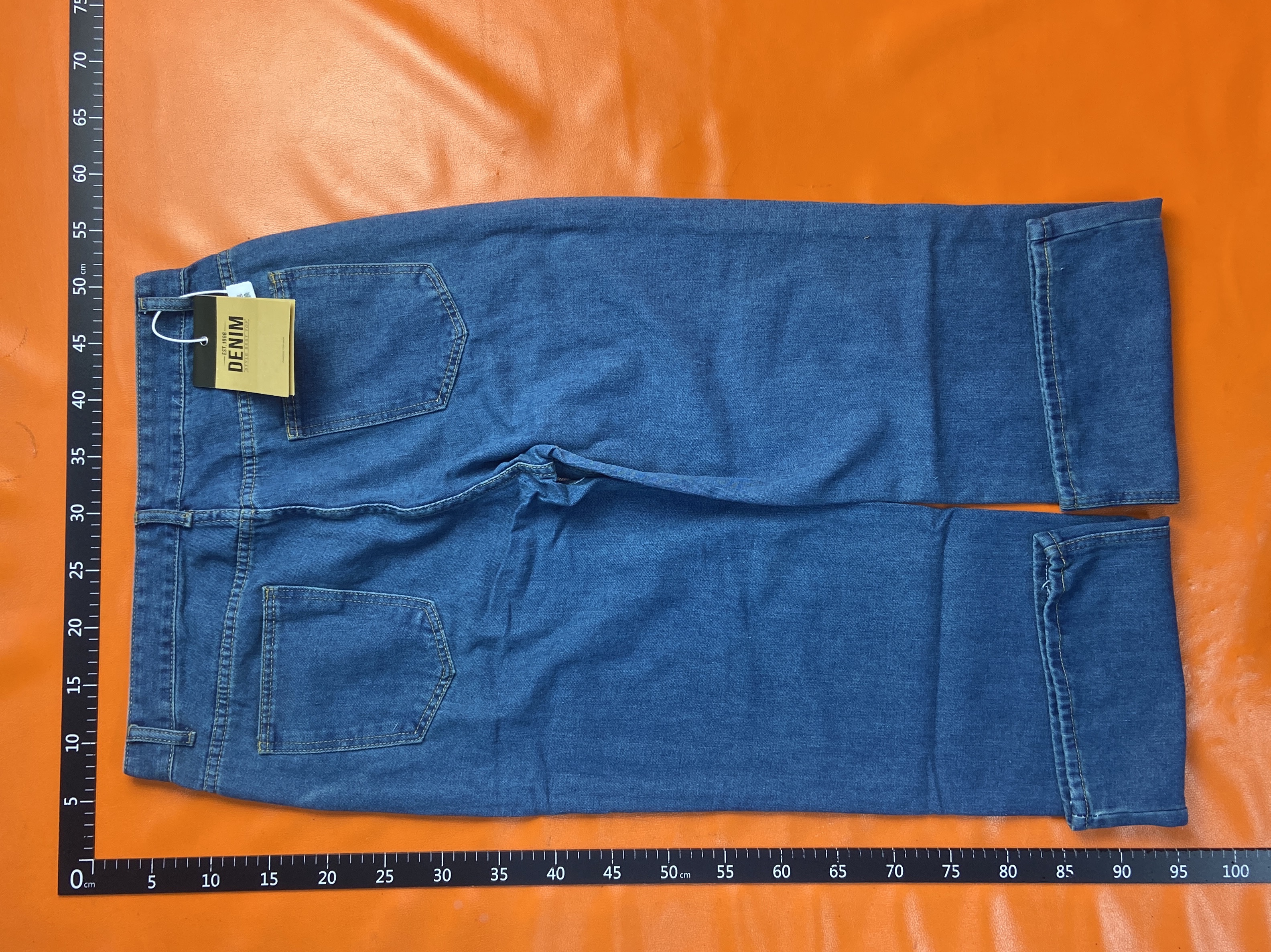 Jeans — QC-foto 3 av 42