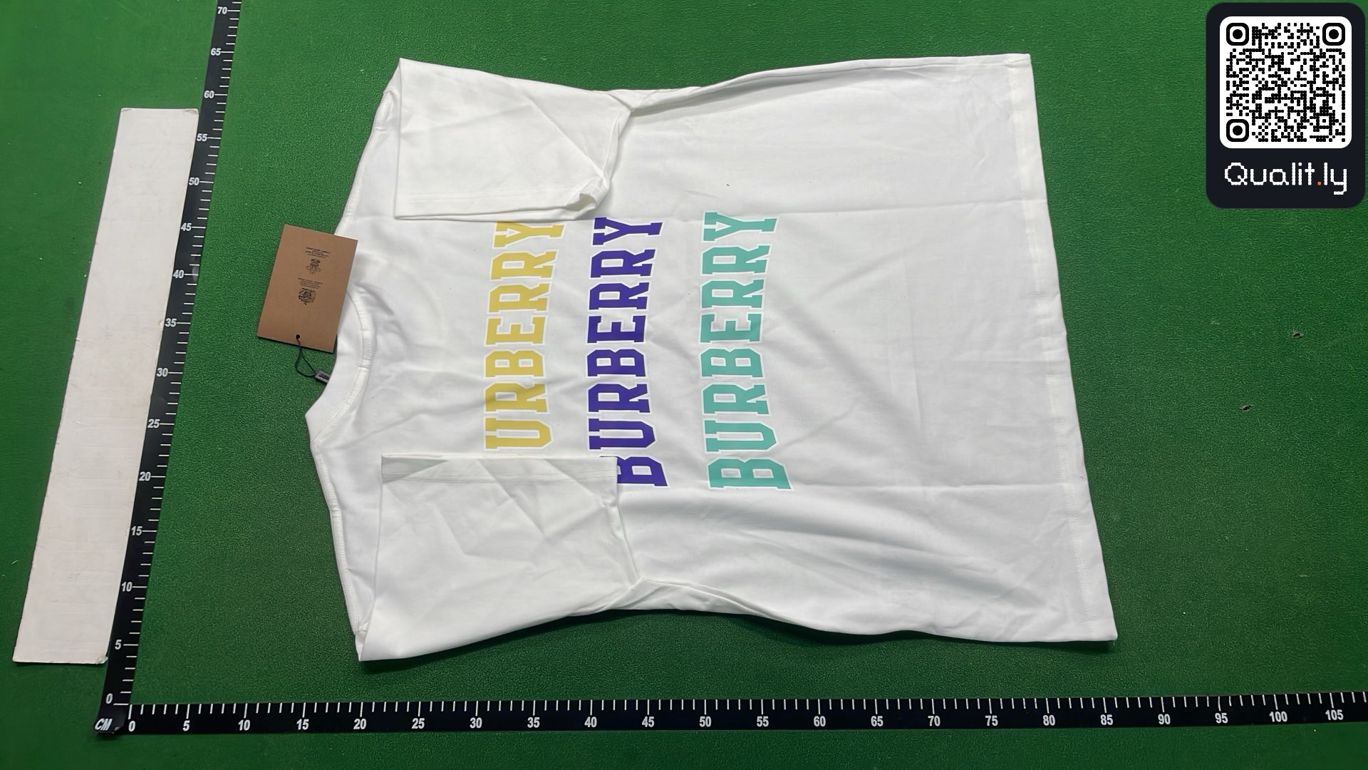 T-Shirt — QC-Foto 3 von 32