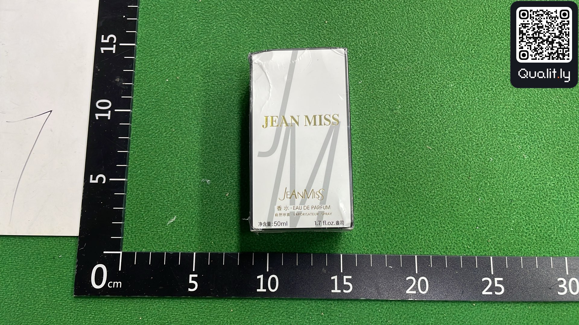 Foto QC 3 de 3