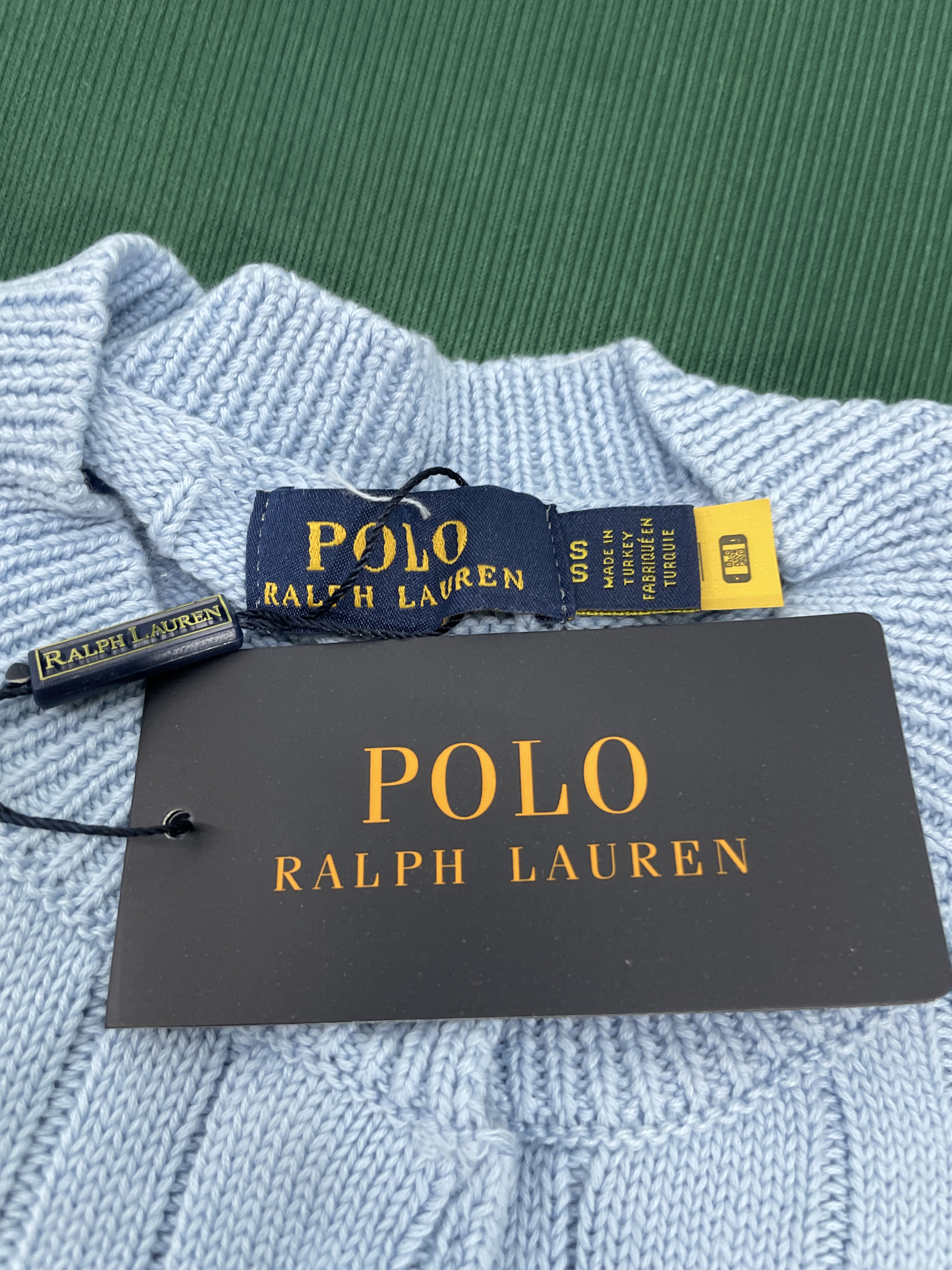 Sweater QC photo 2 of 22