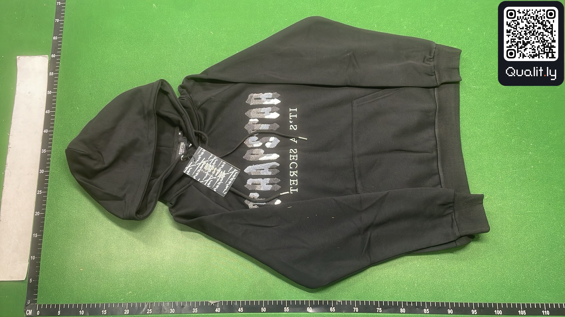 Bluza — zdjęcie QC 2 z 4