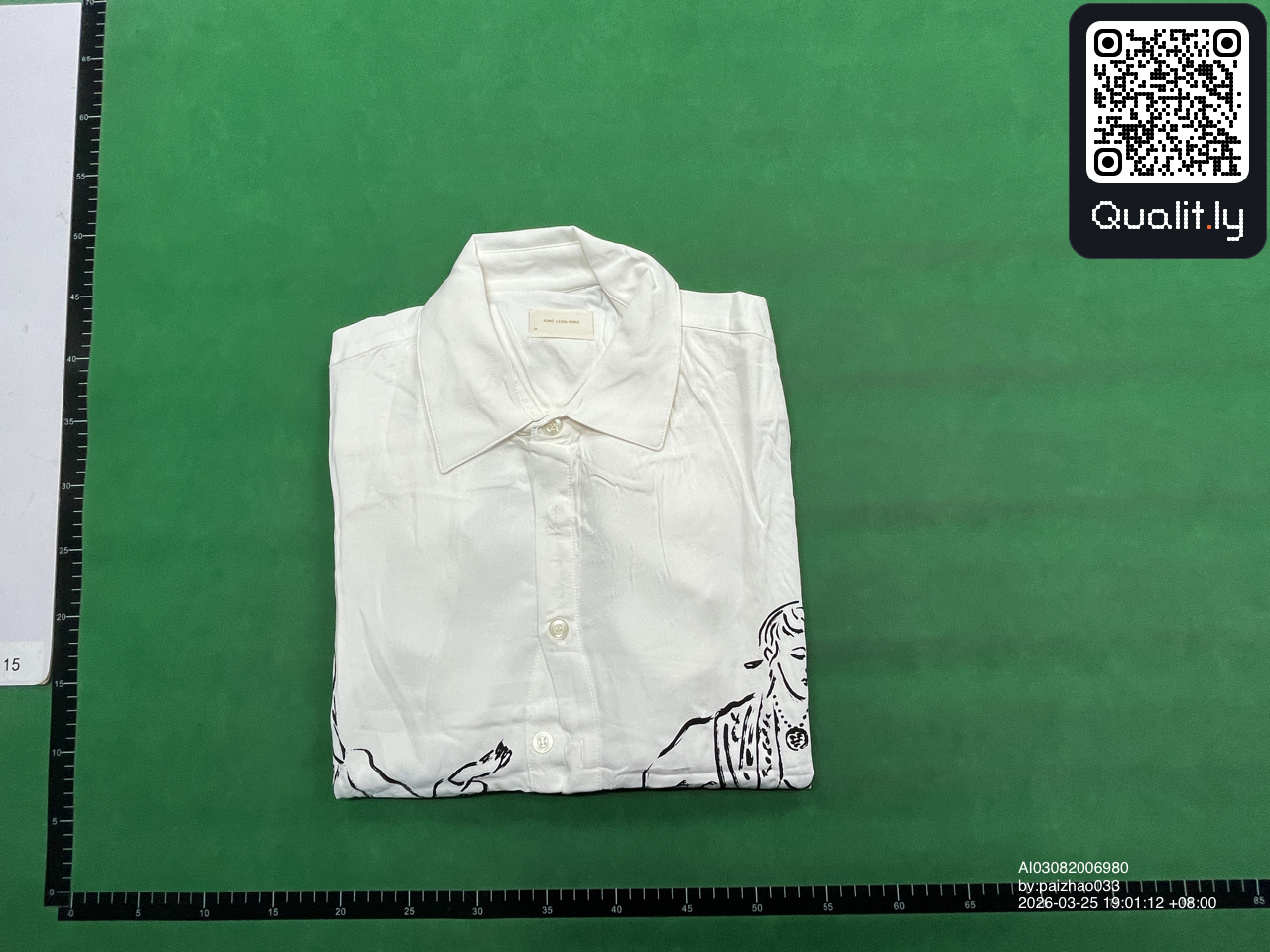 Camiseta — foto QC 1 de 4