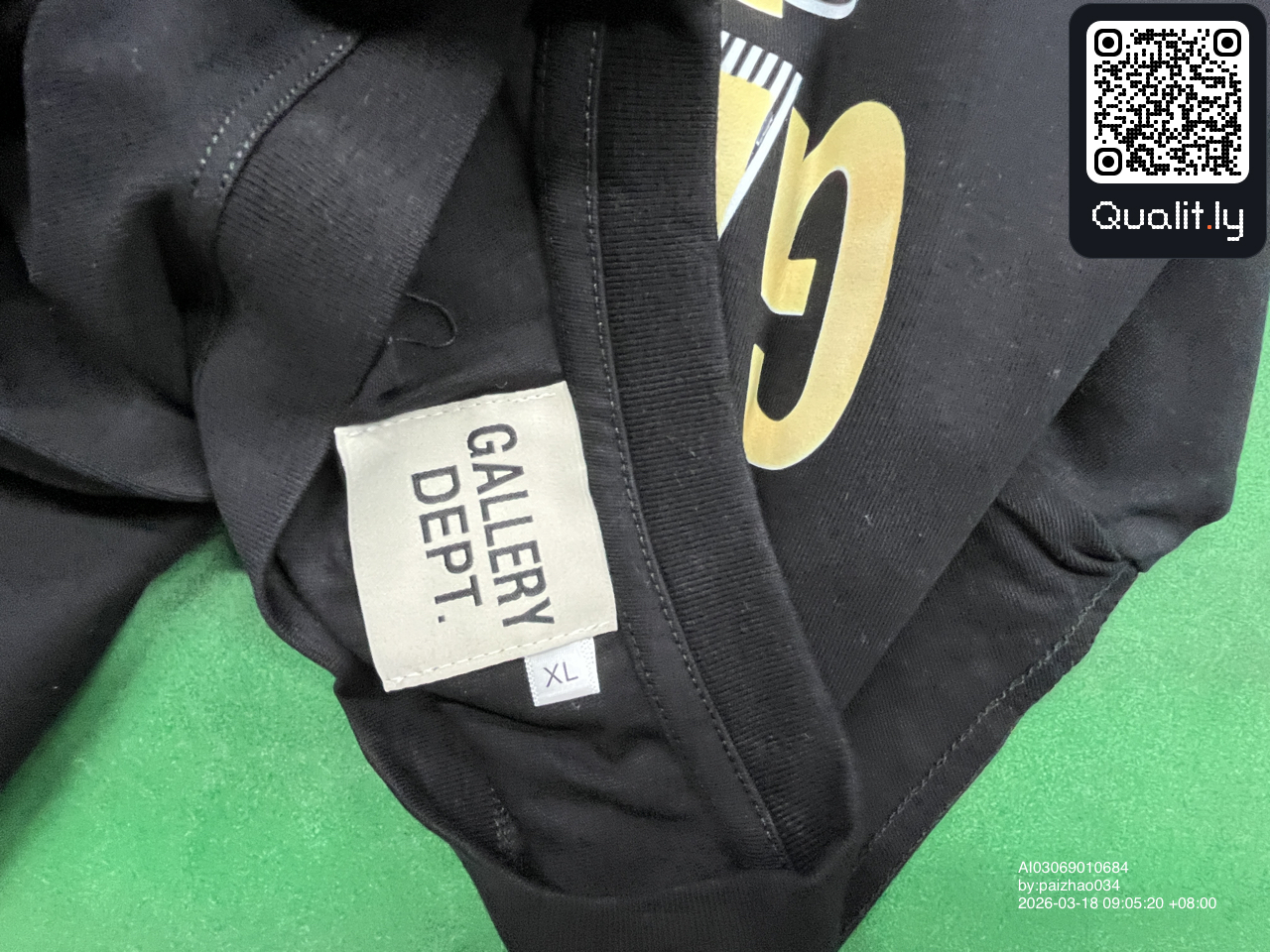 T-shirt QC photo 1 of 22