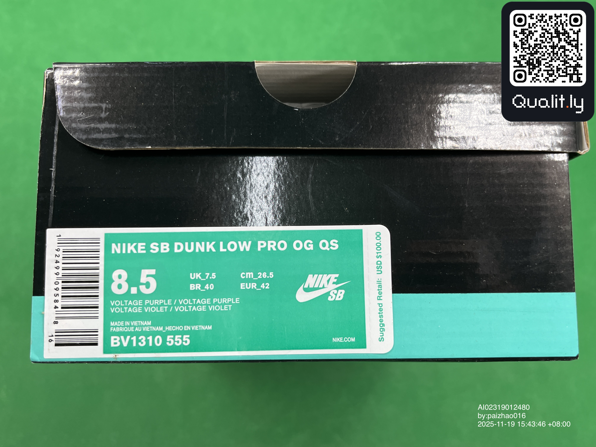 Sneakers — foto QC 3 di 30