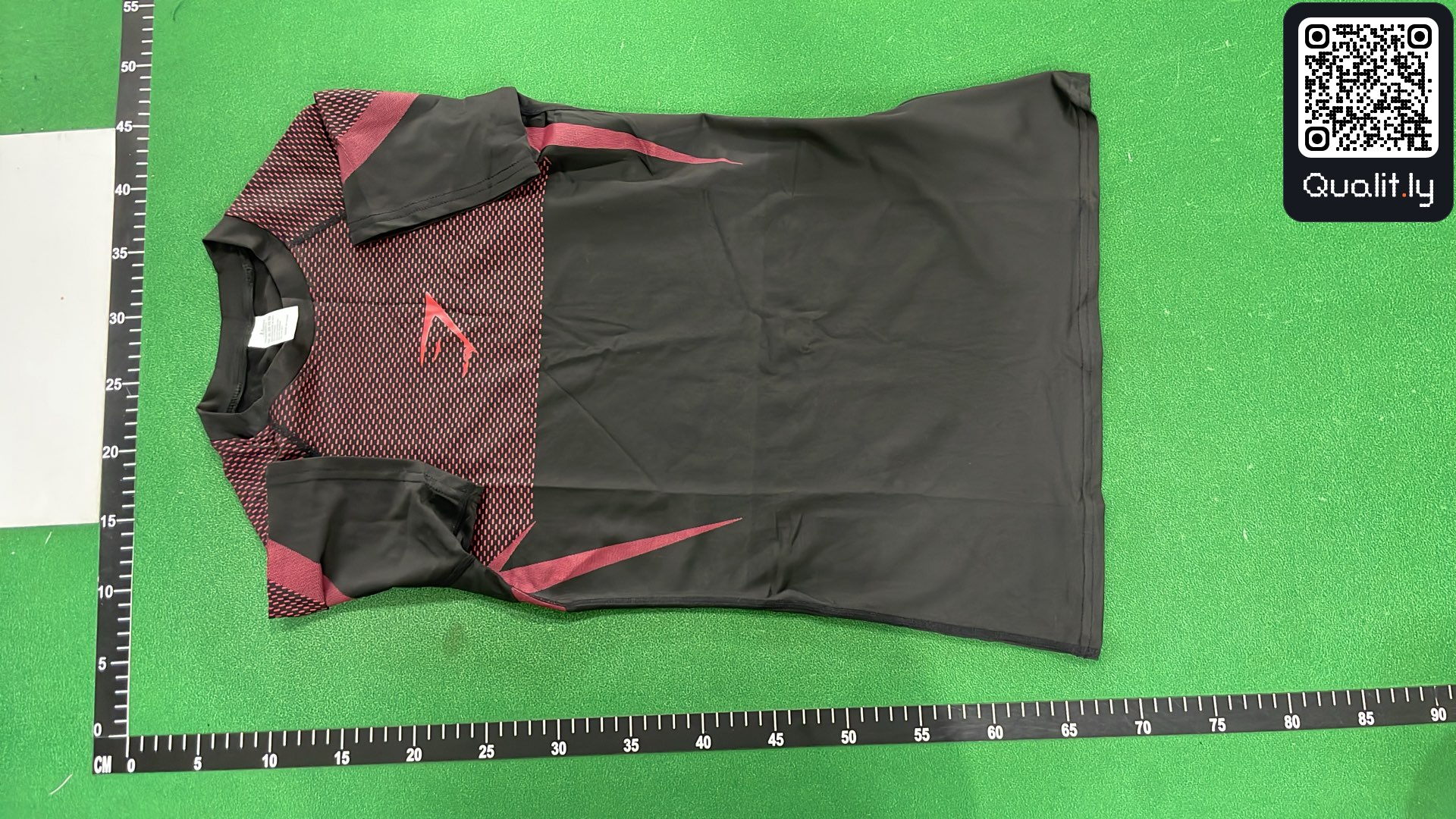 T-shirt — QC-foto 2 van 4