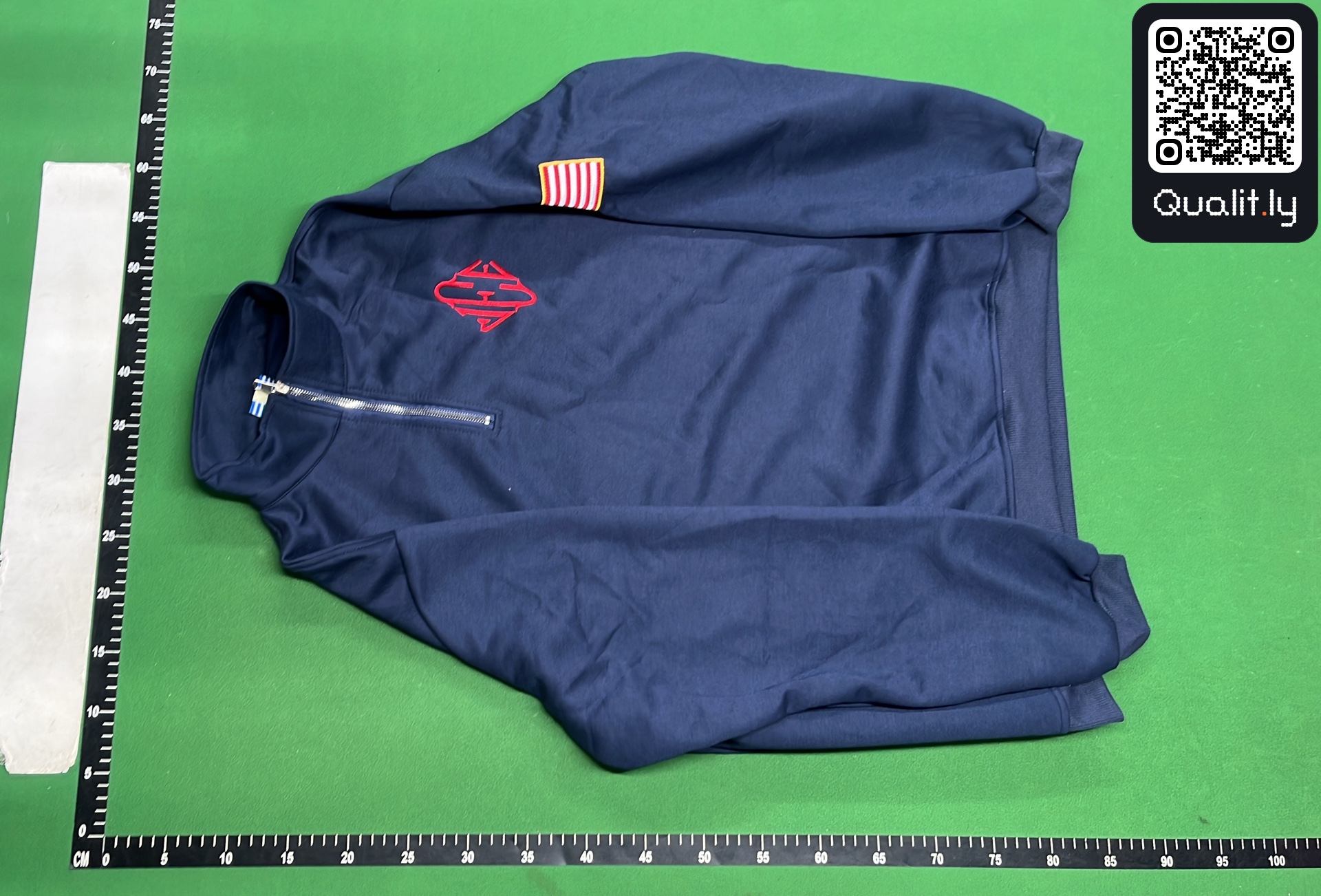 Sweatshirt — QC-foto 2 av 4
