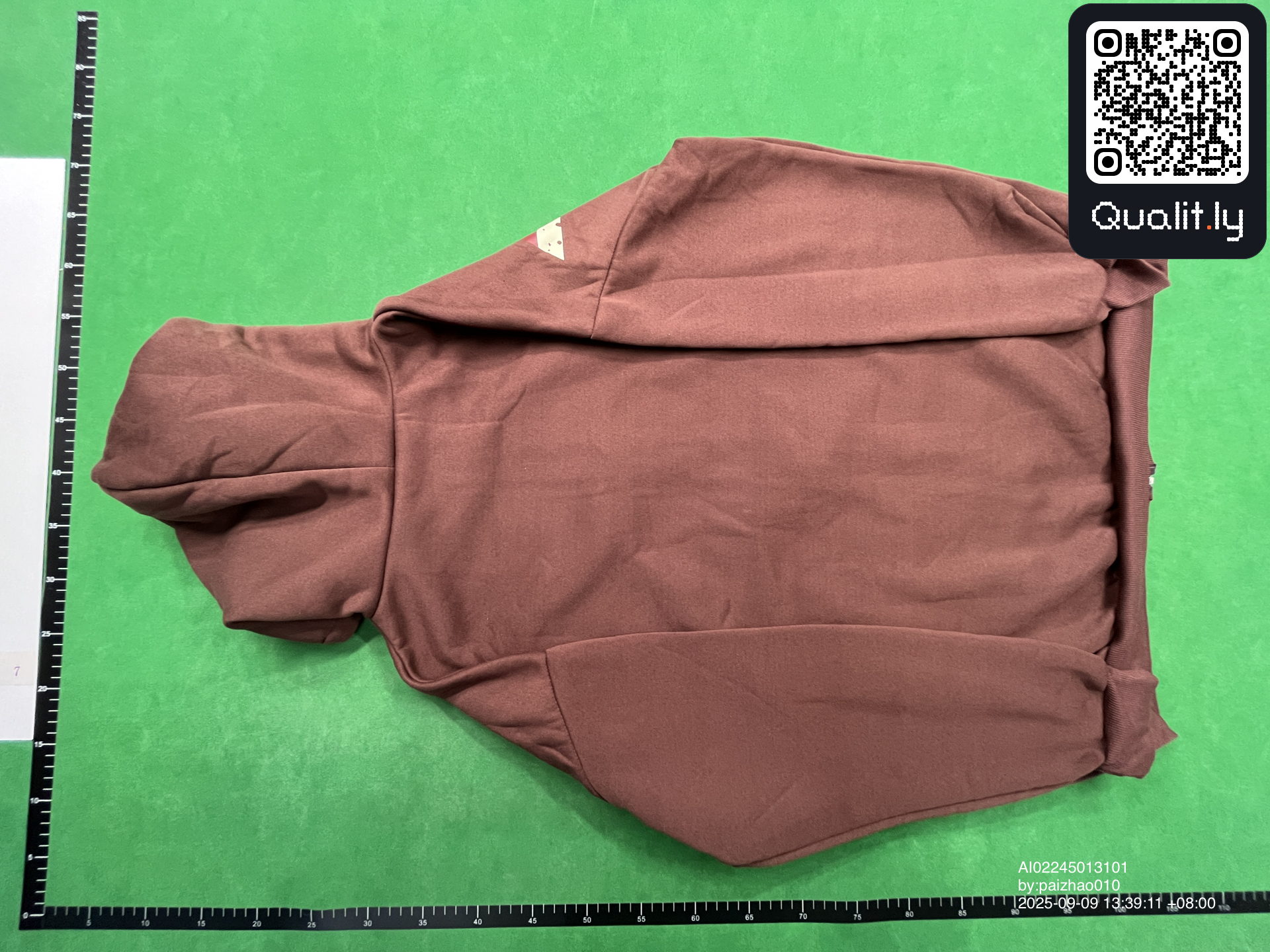 Hoodie QC photo 2 of 4
