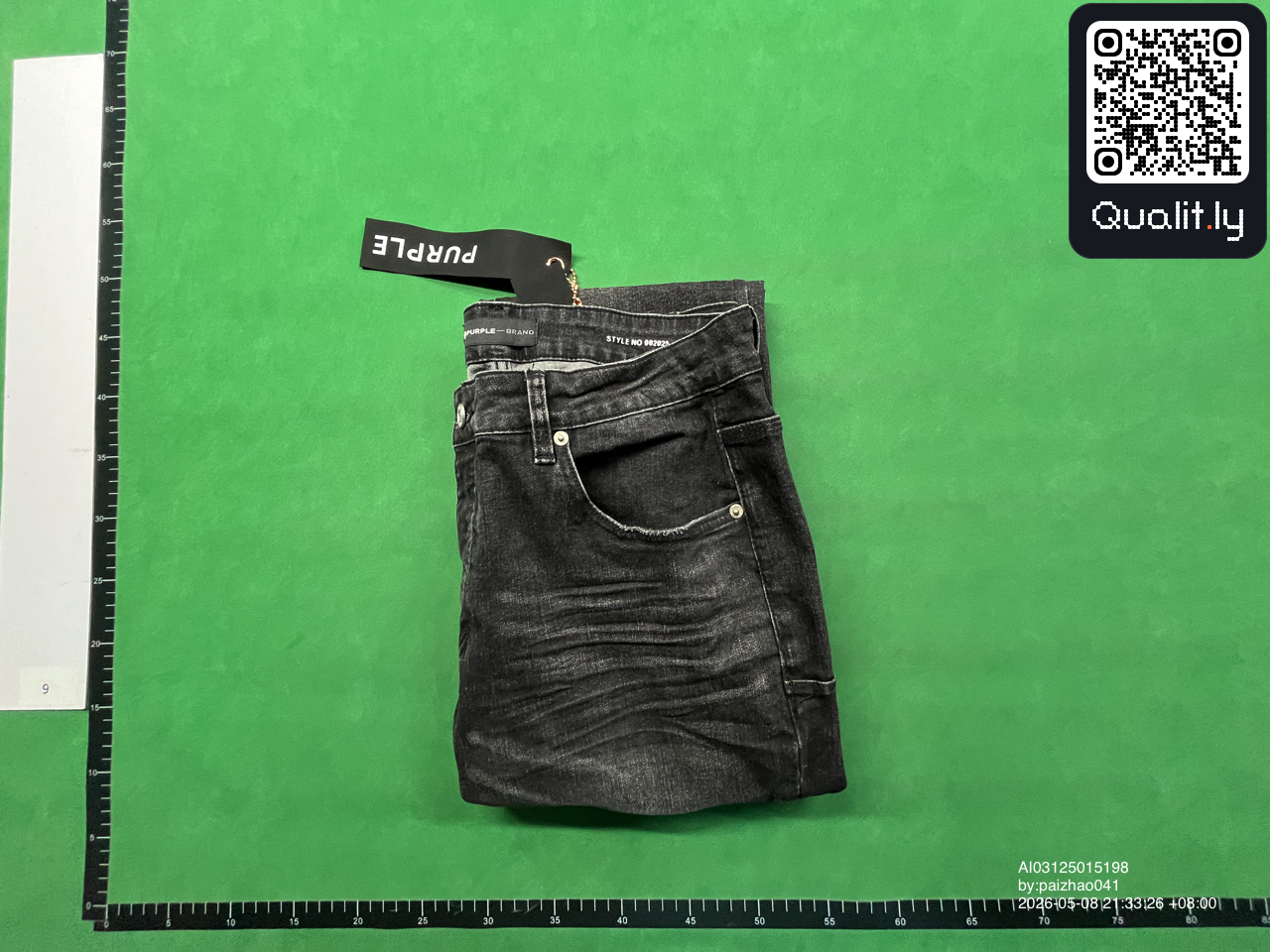 Jeans — foto QC 1 di 40
