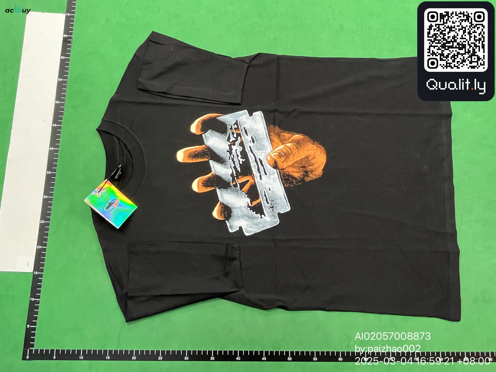 T-shirt — photo QC 3 sur 12