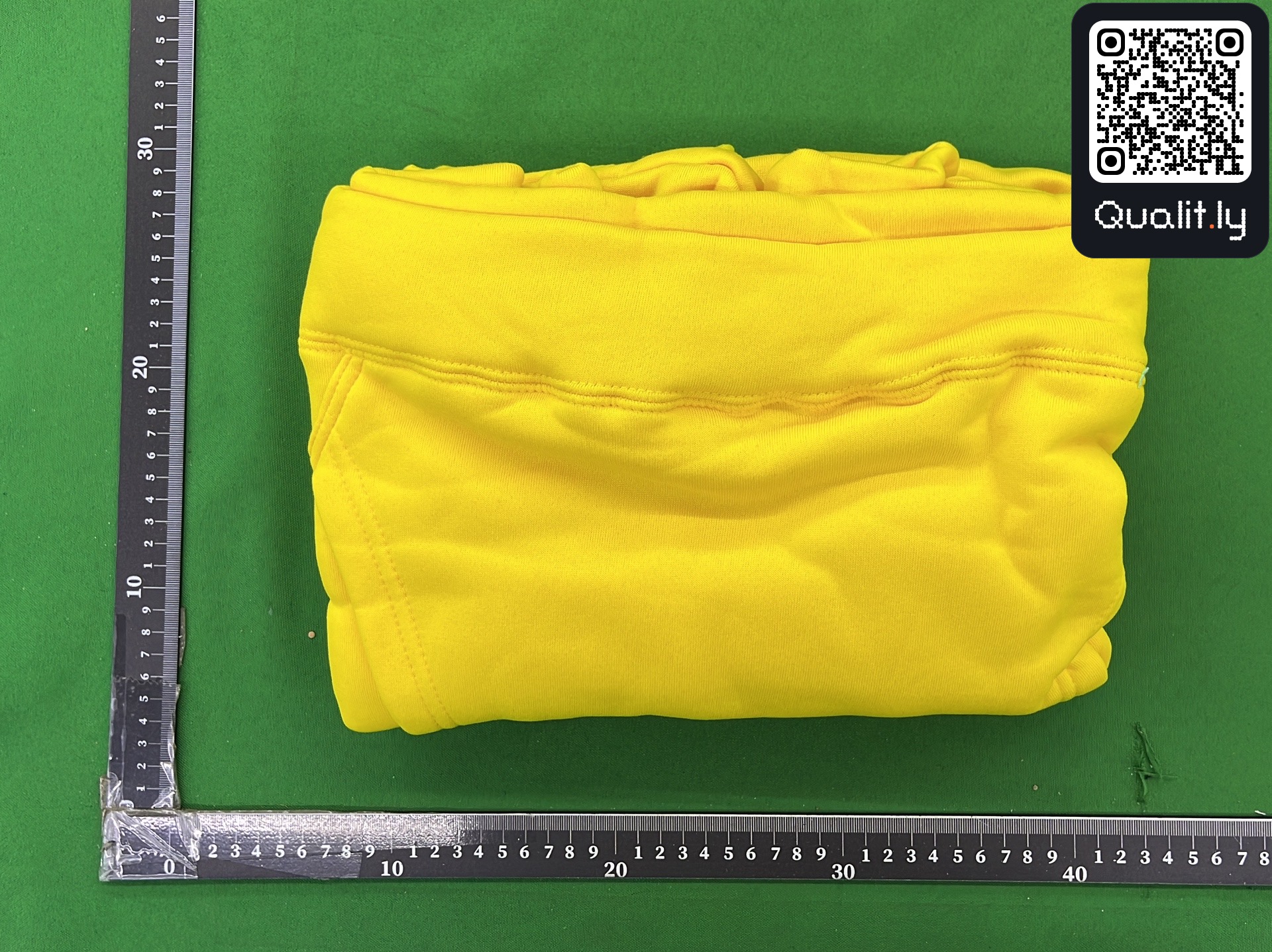 Hoodie QC photo 1 of 44