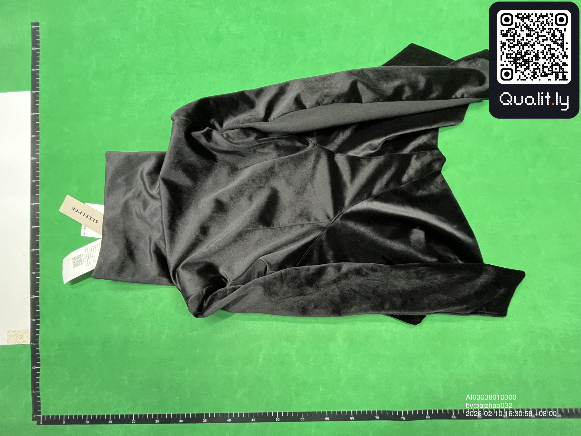 Jacket QC photo 2 of 4
