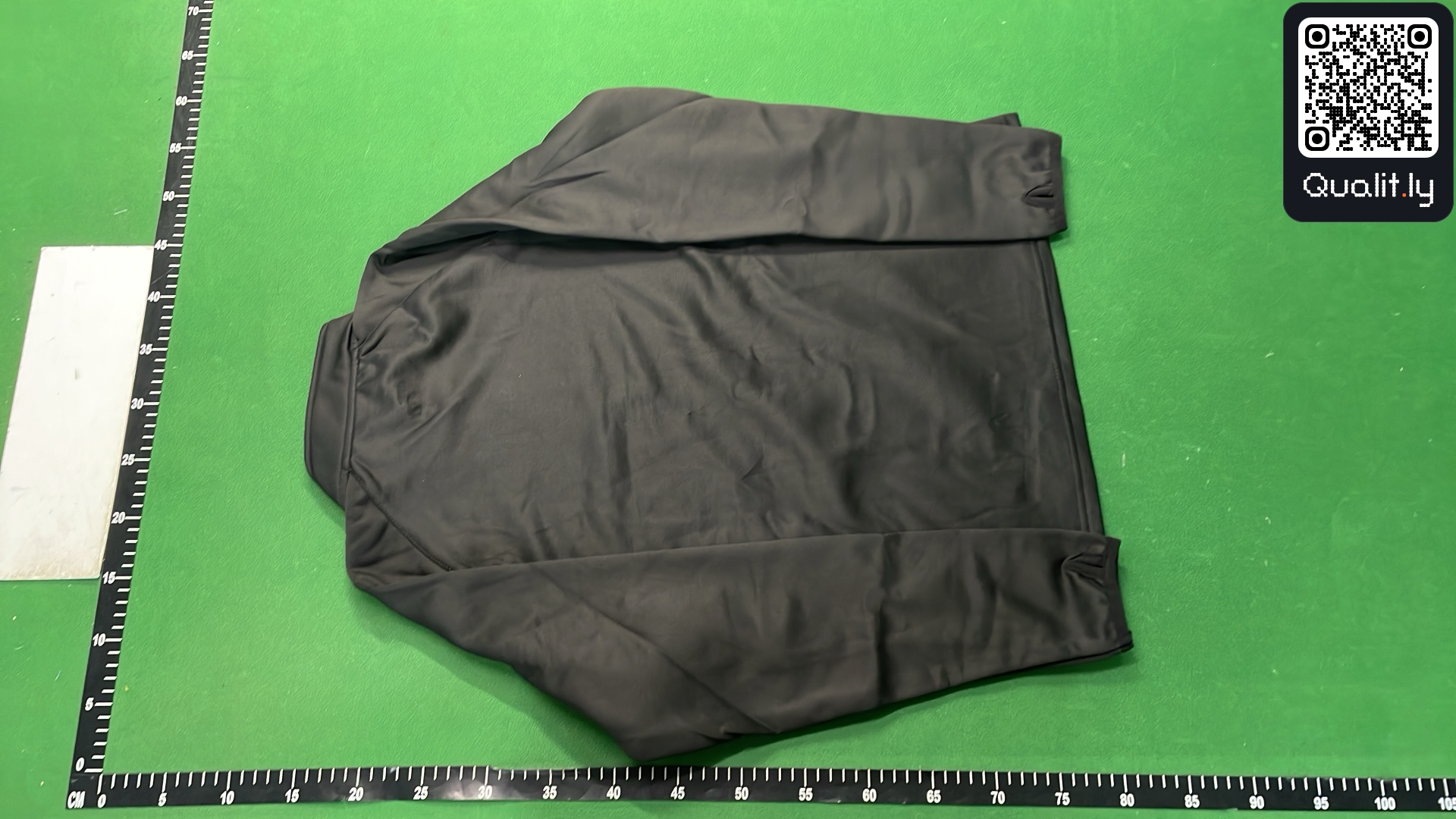 Sweatshirt QC photo 3 of 4