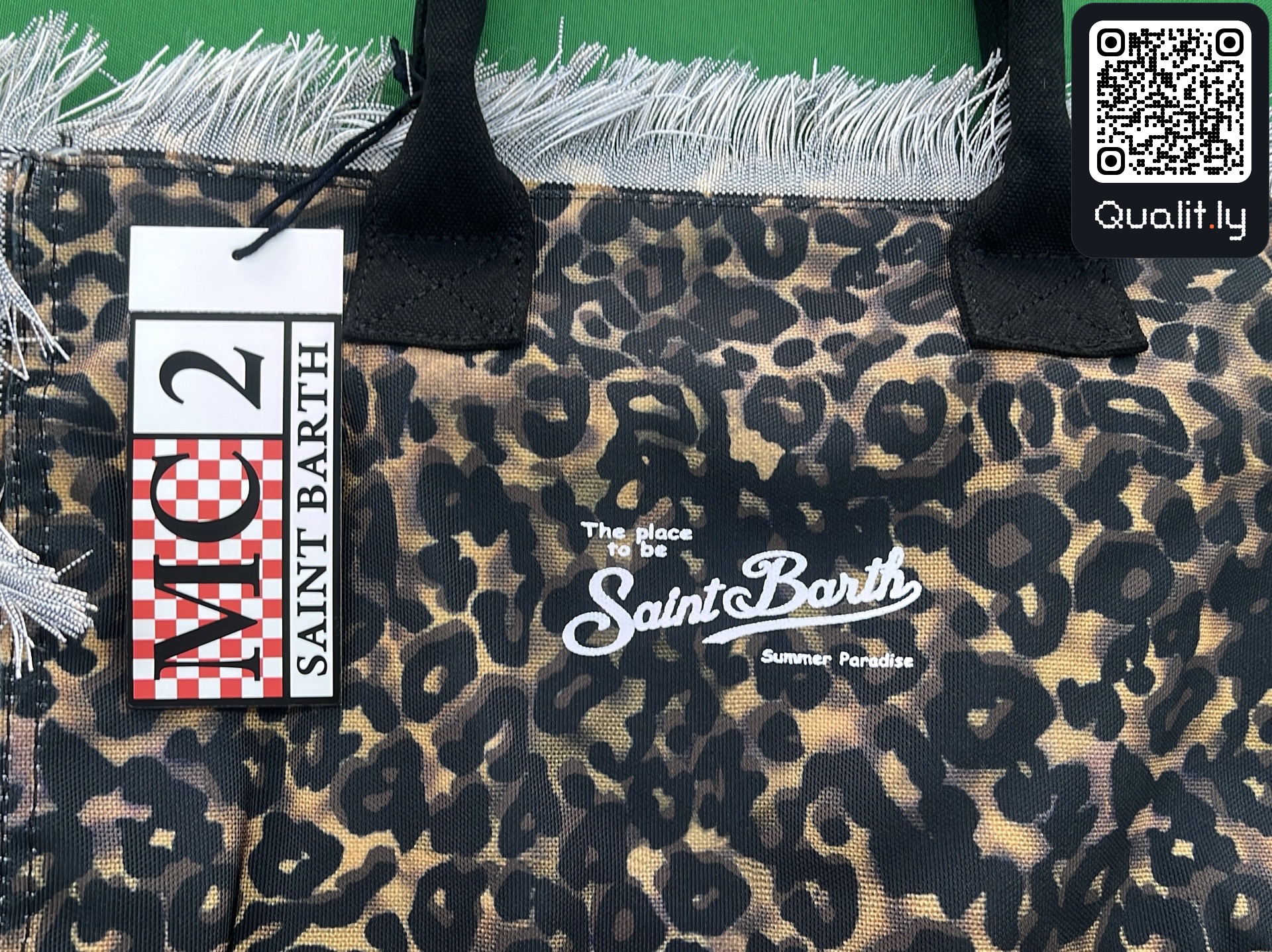 Bag QC photo 3 of 24