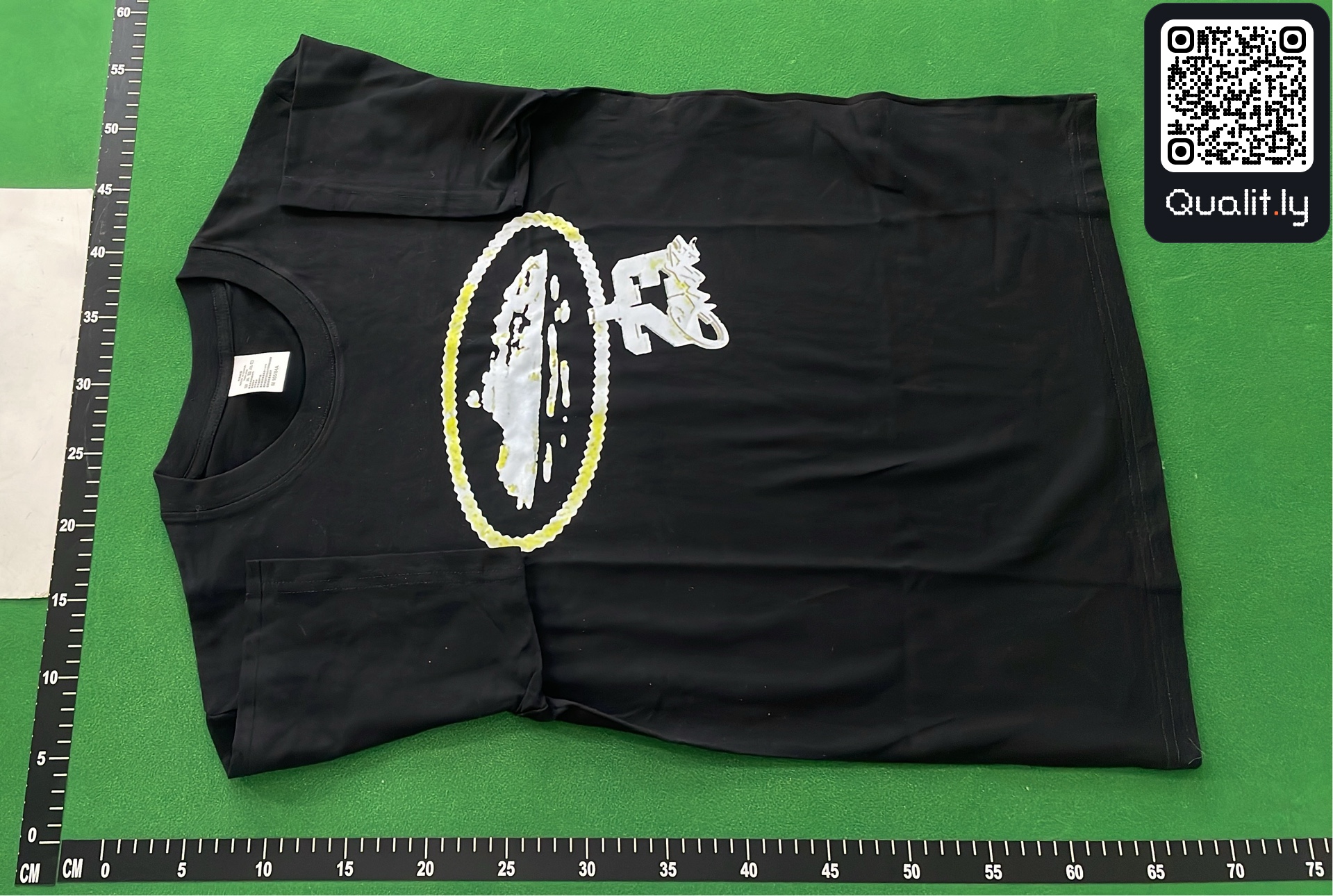T恤 QC 照片 2 / 4