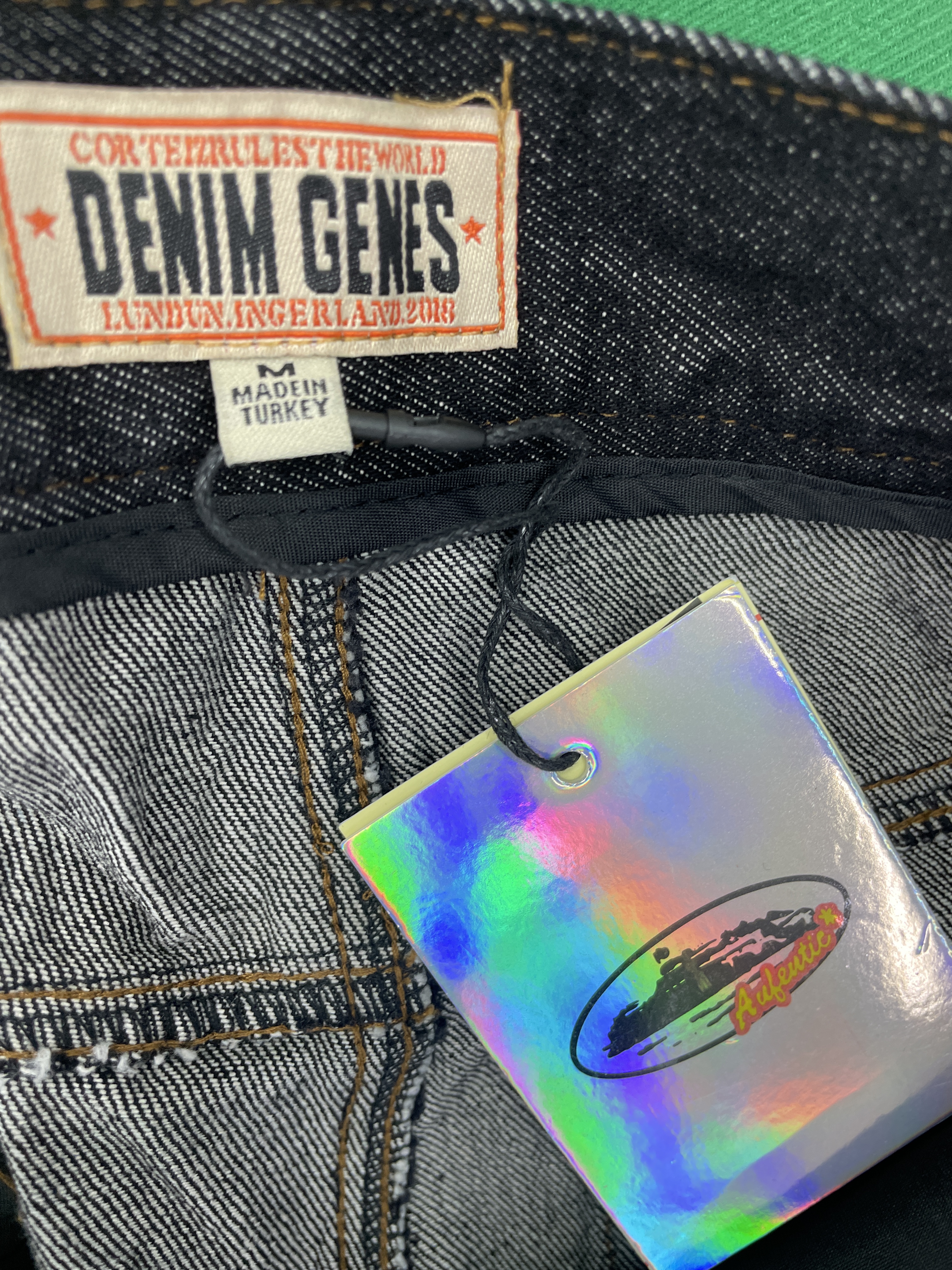 Jeans — QC-foto 2 van 17