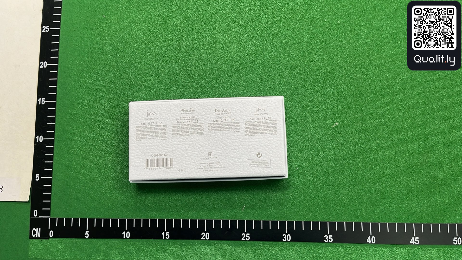Foto QC 2 di 15