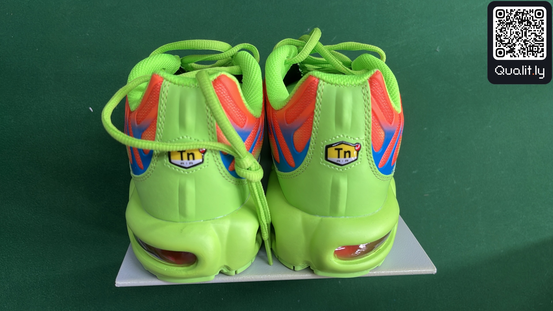 Sneakers — QC-foto 3 av 6