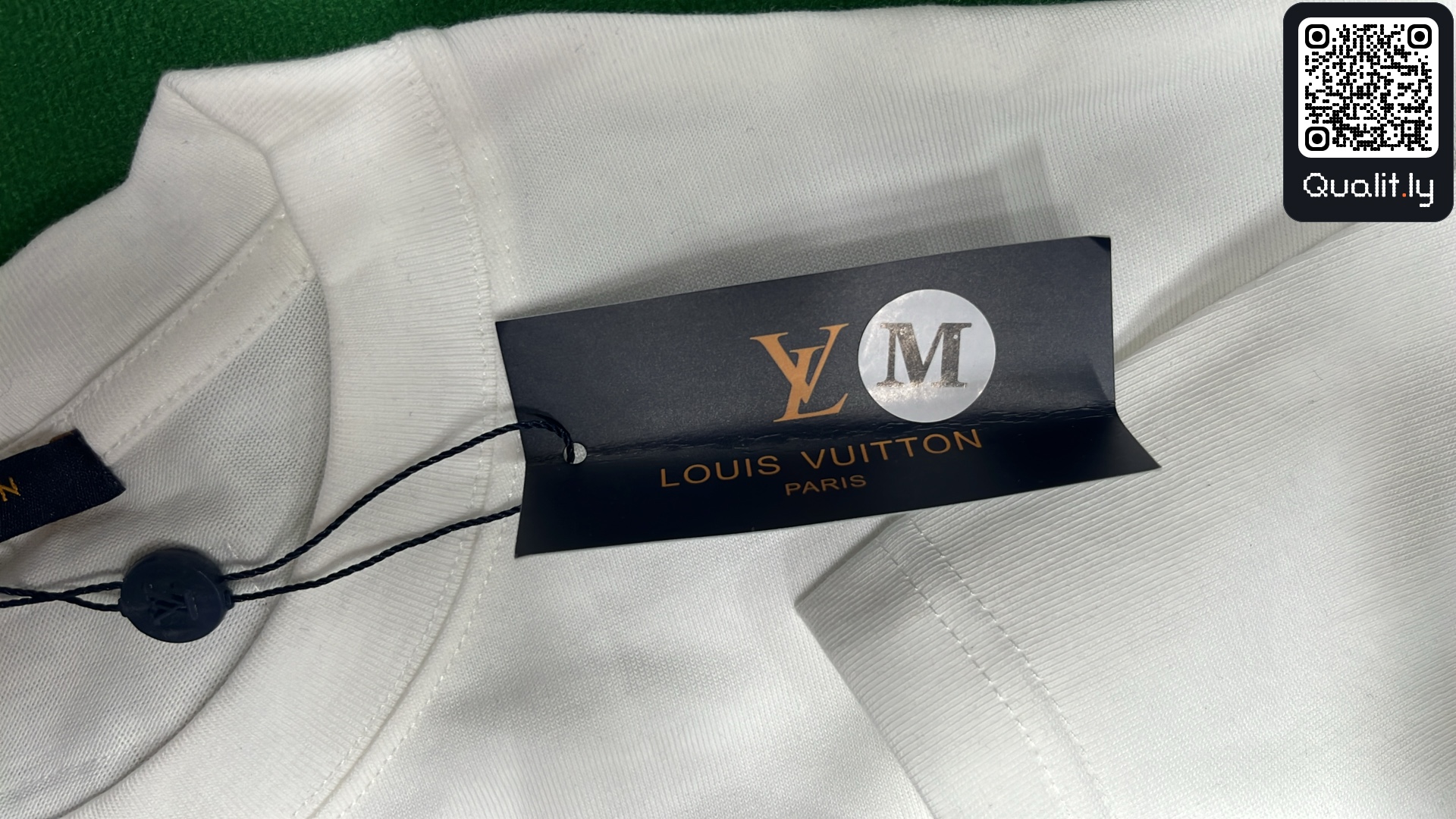 T-Shirt — QC-Foto 1 von 28