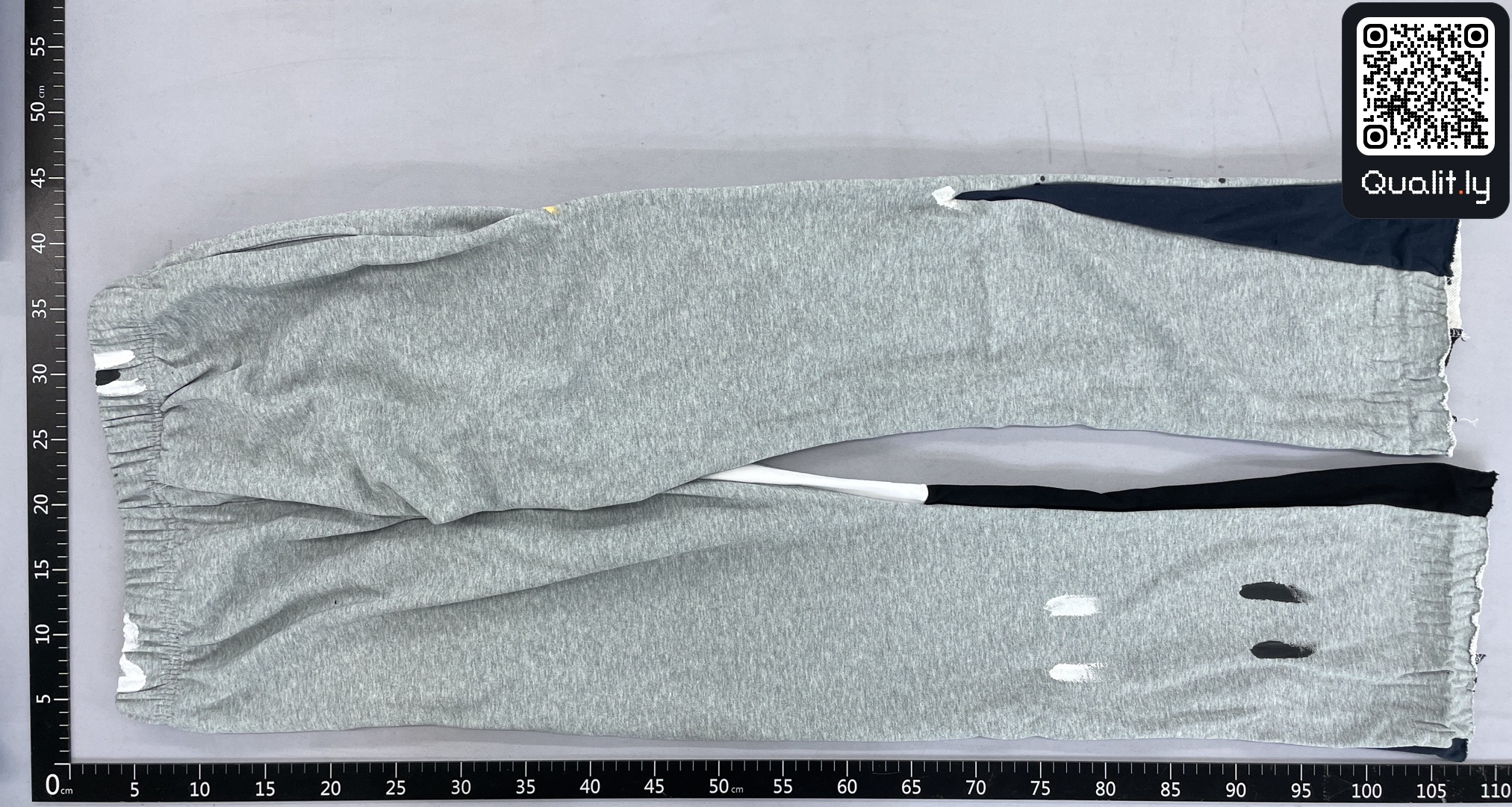 长裤 QC 照片 2 / 69