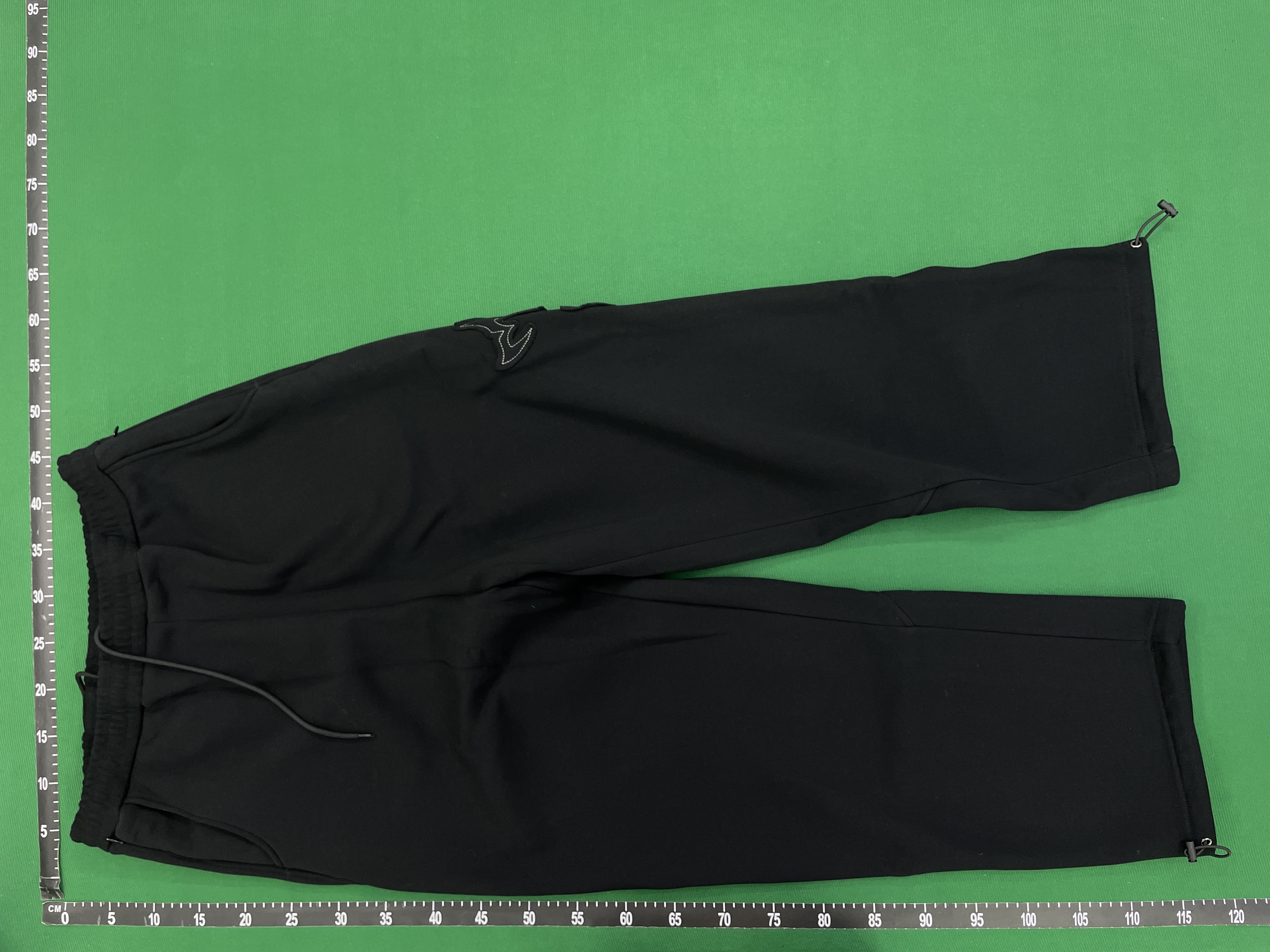 Pants QC photo 3 of 81