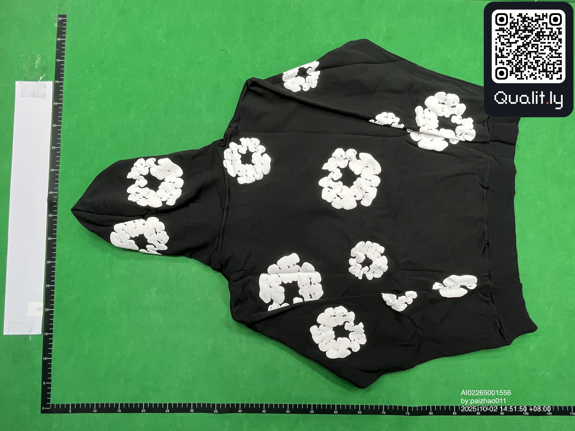 Hoodie — QC-foto 2 van 28