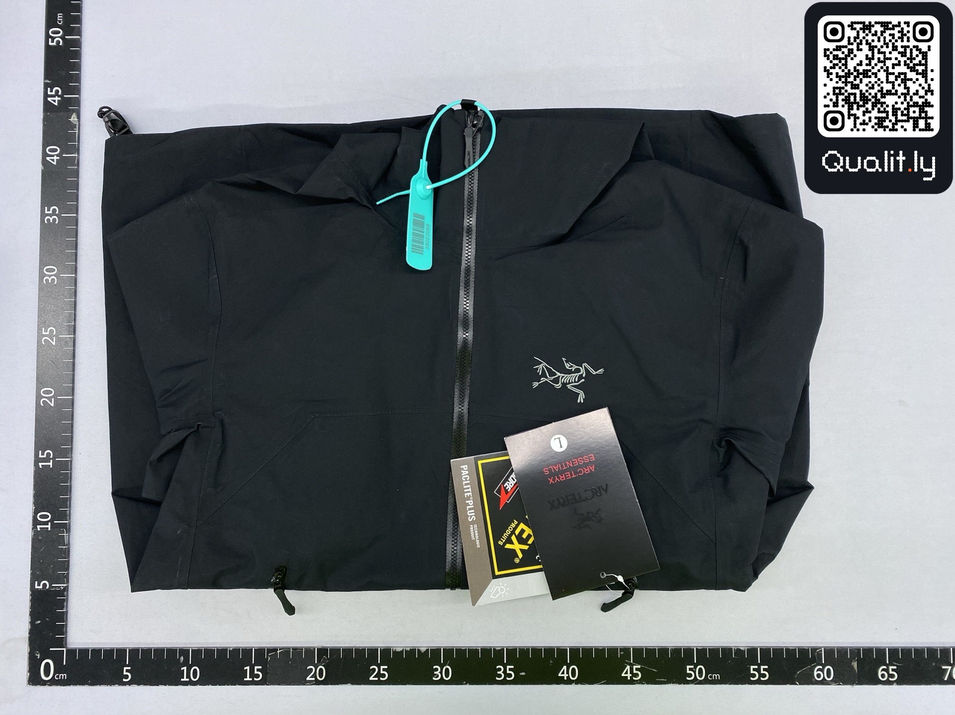 夹克 QC 照片 1 / 129