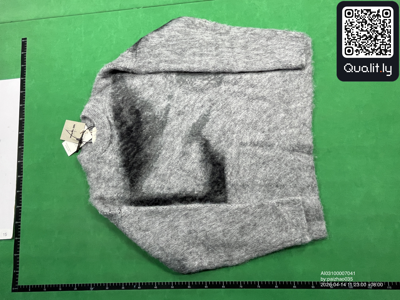 Sweater QC photo 3 of 4