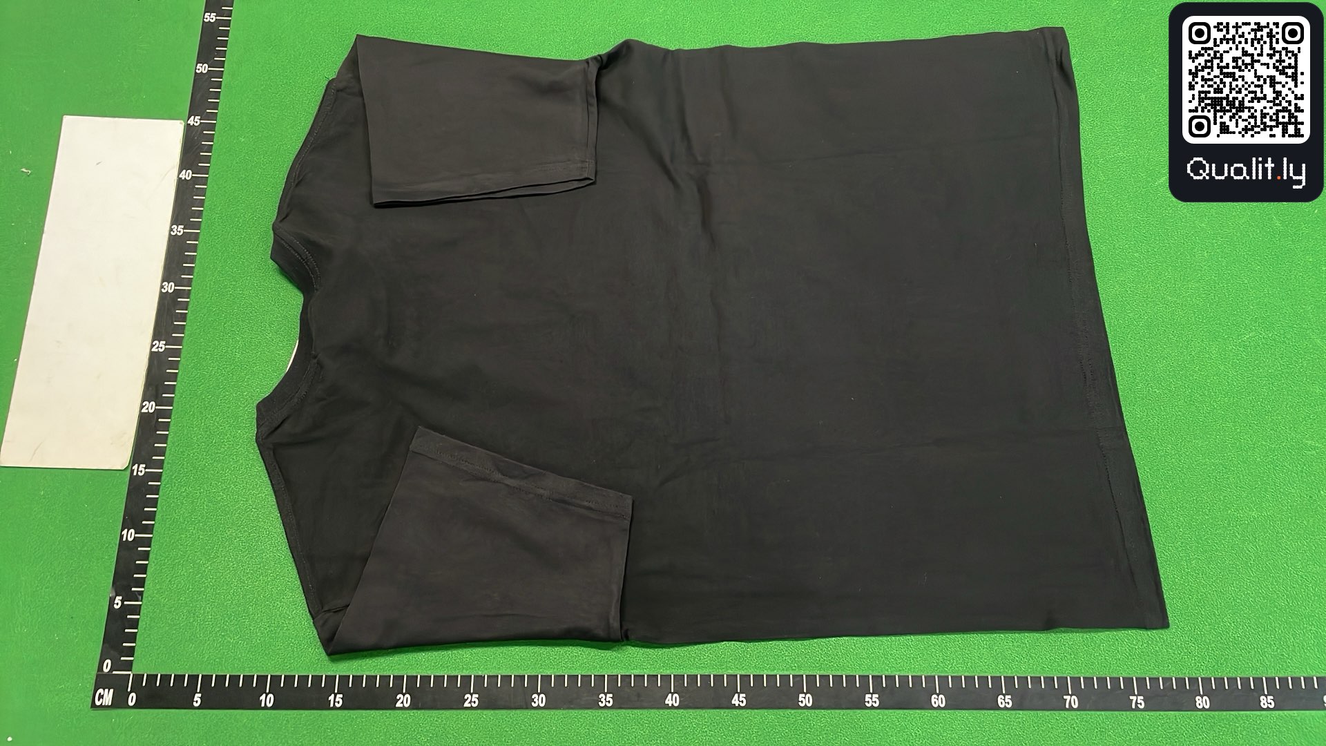 T-Shirt — QC-Foto 3 von 4