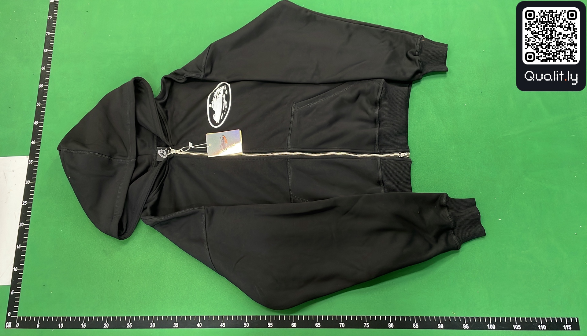 Hoodie — QC-foto 2 av 46