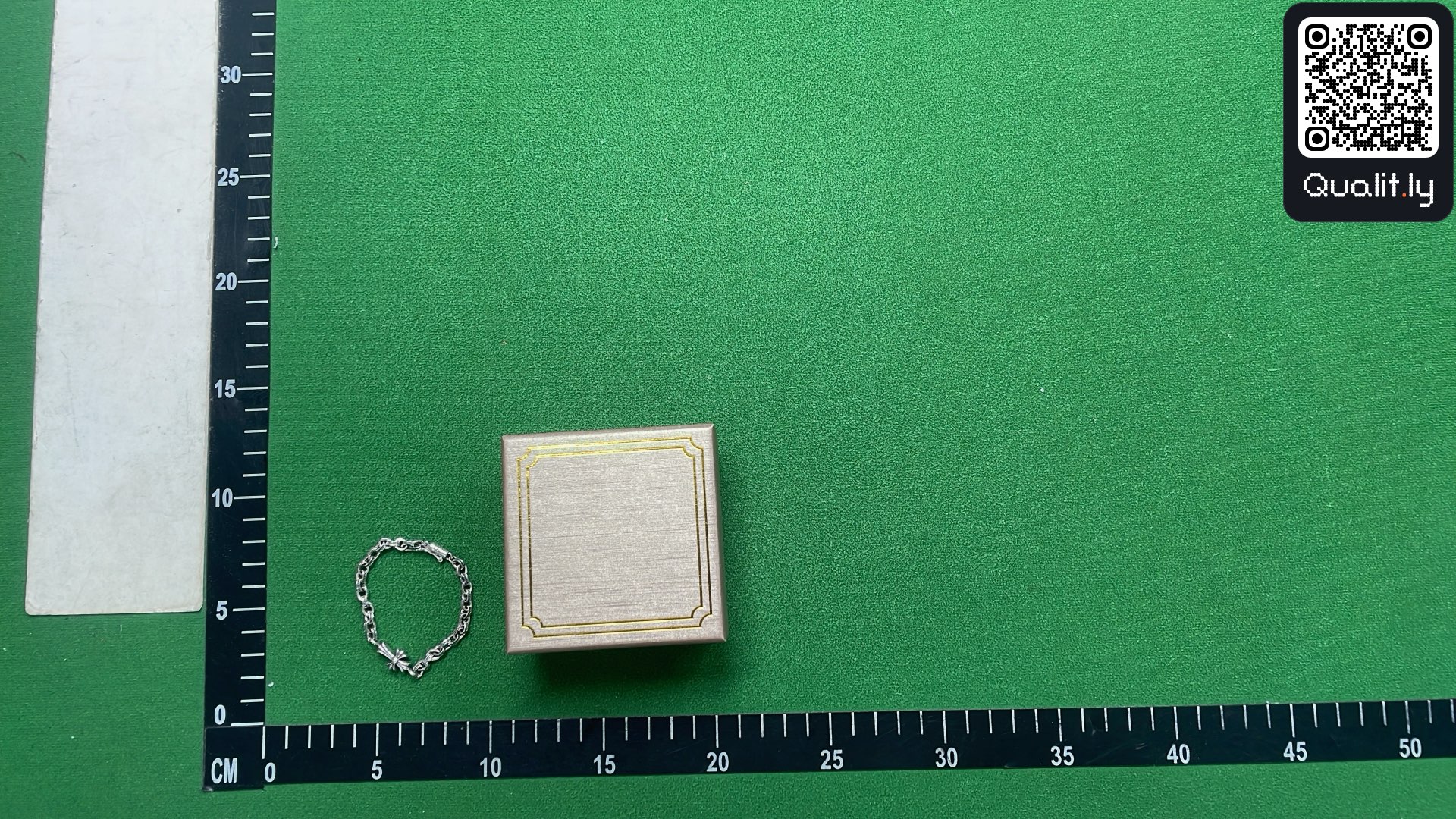 Jewelry QC photo 3 of 26