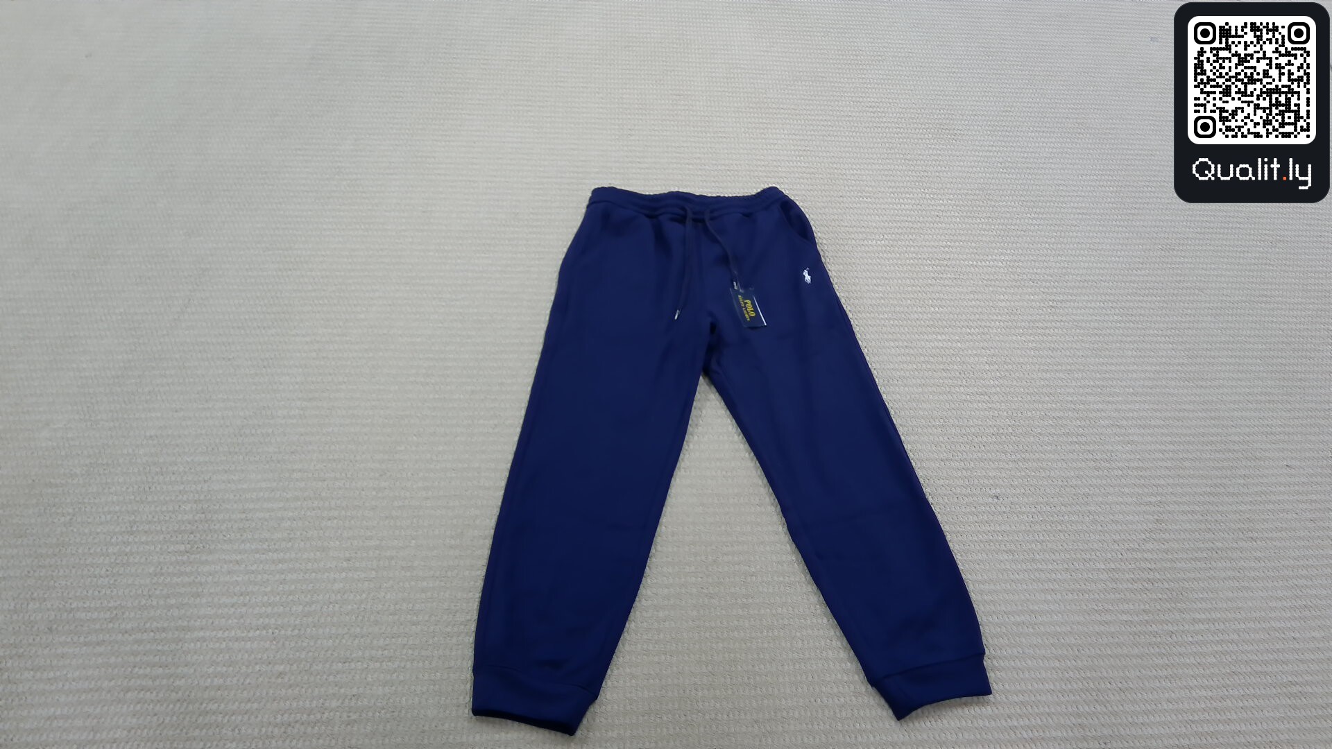 Tracksuit QC photo 1 of 8