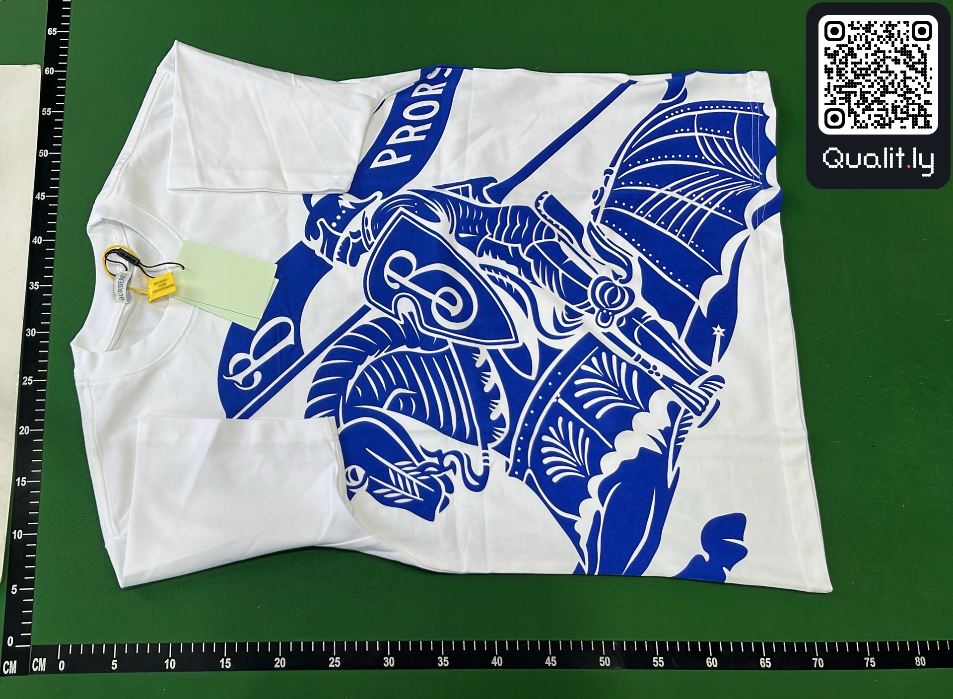 Tricou — fotografie QC 2 din 8