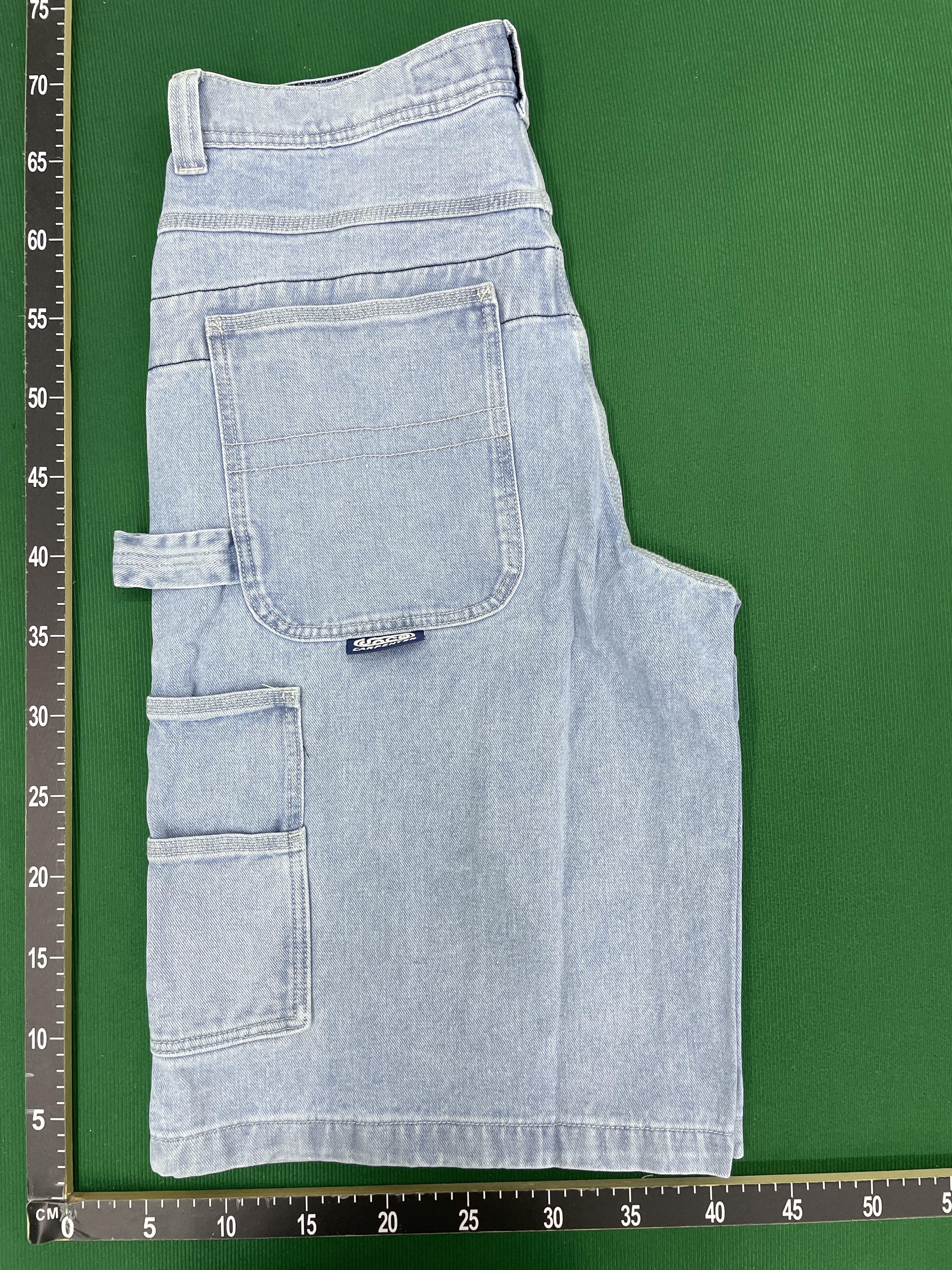 Jeans QC photo 1 of 39