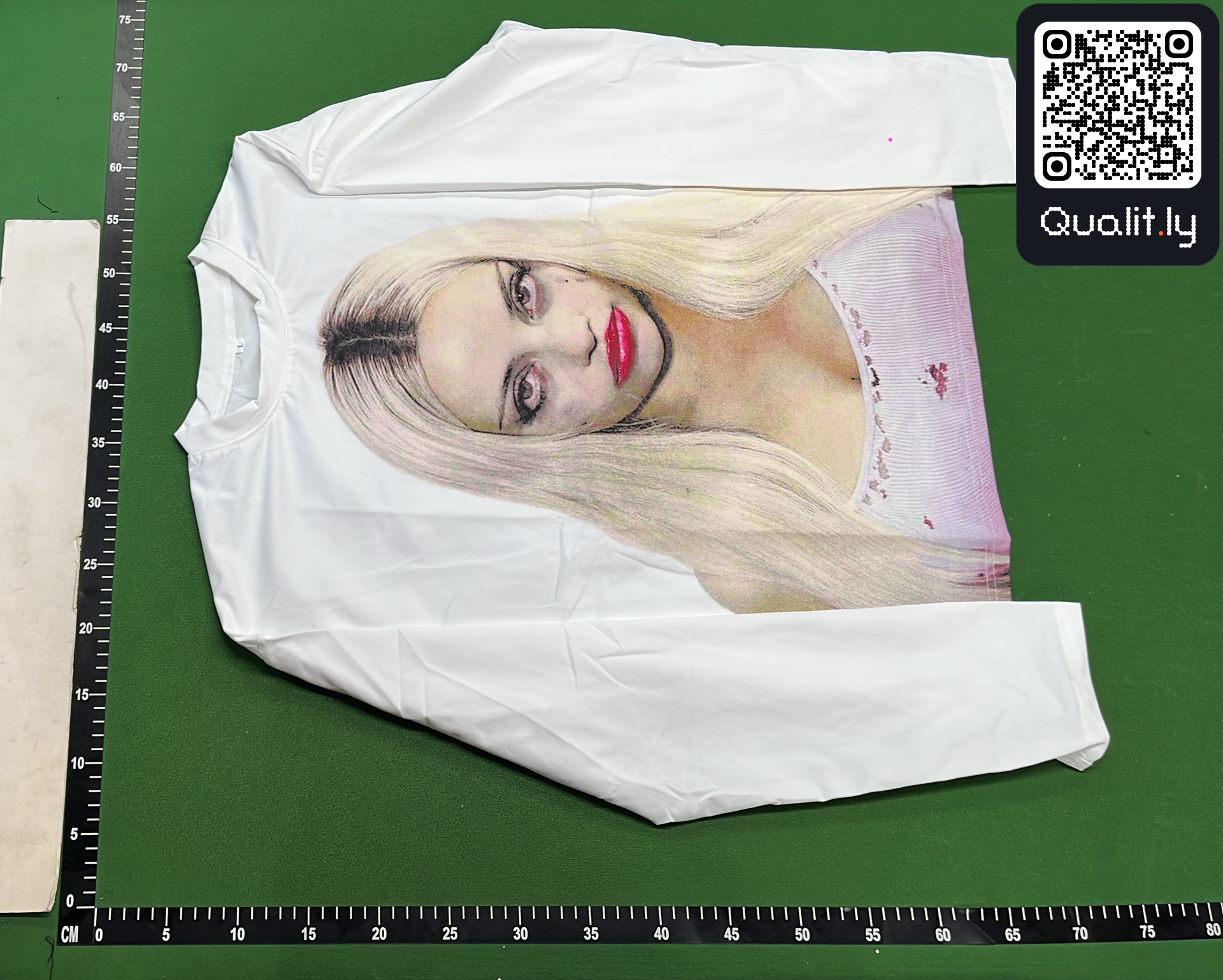 Sweater — QC-foto 2 van 12