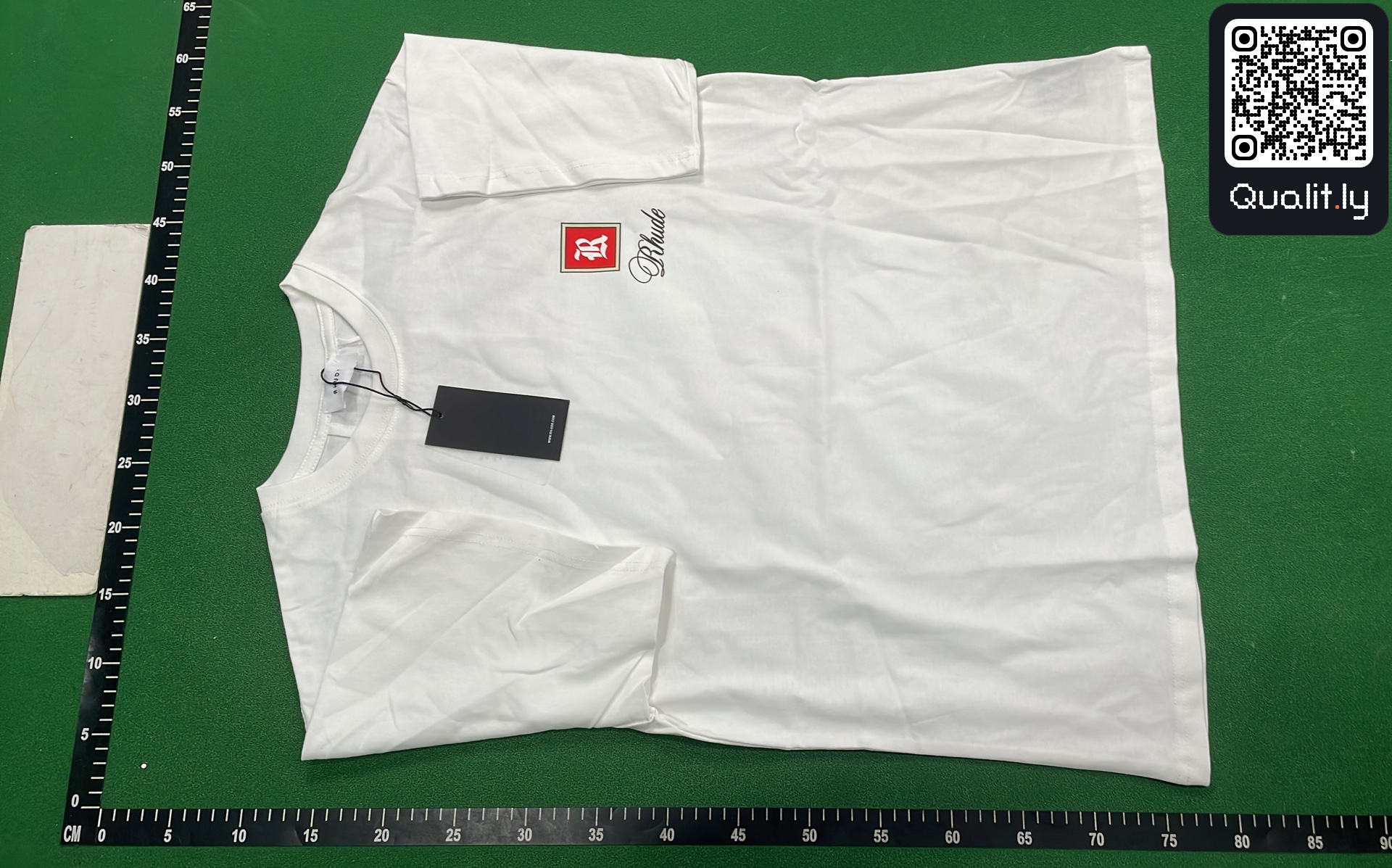 T-shirt — foto QC 2 di 4