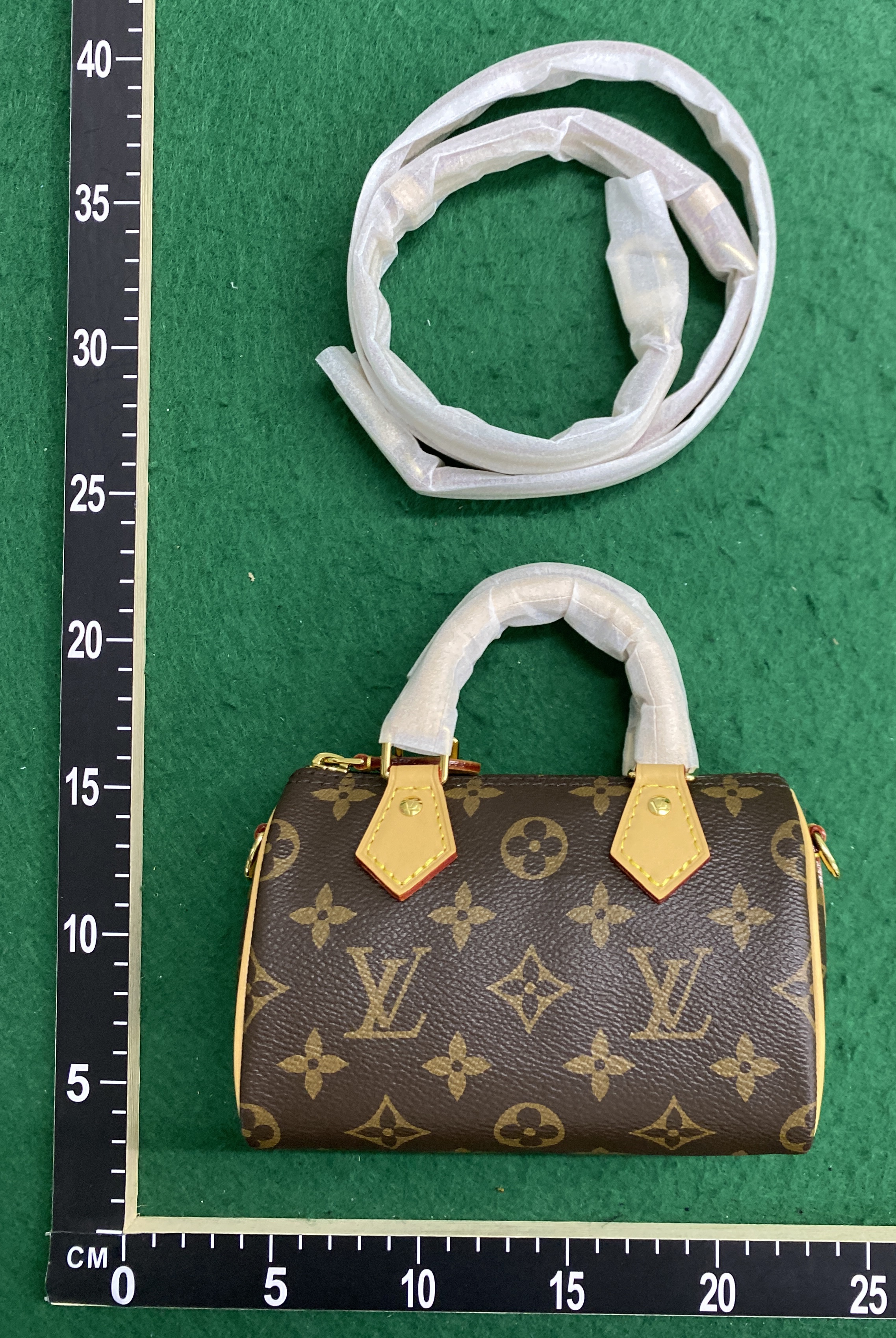 Tasche — QC-Foto 1 von 34