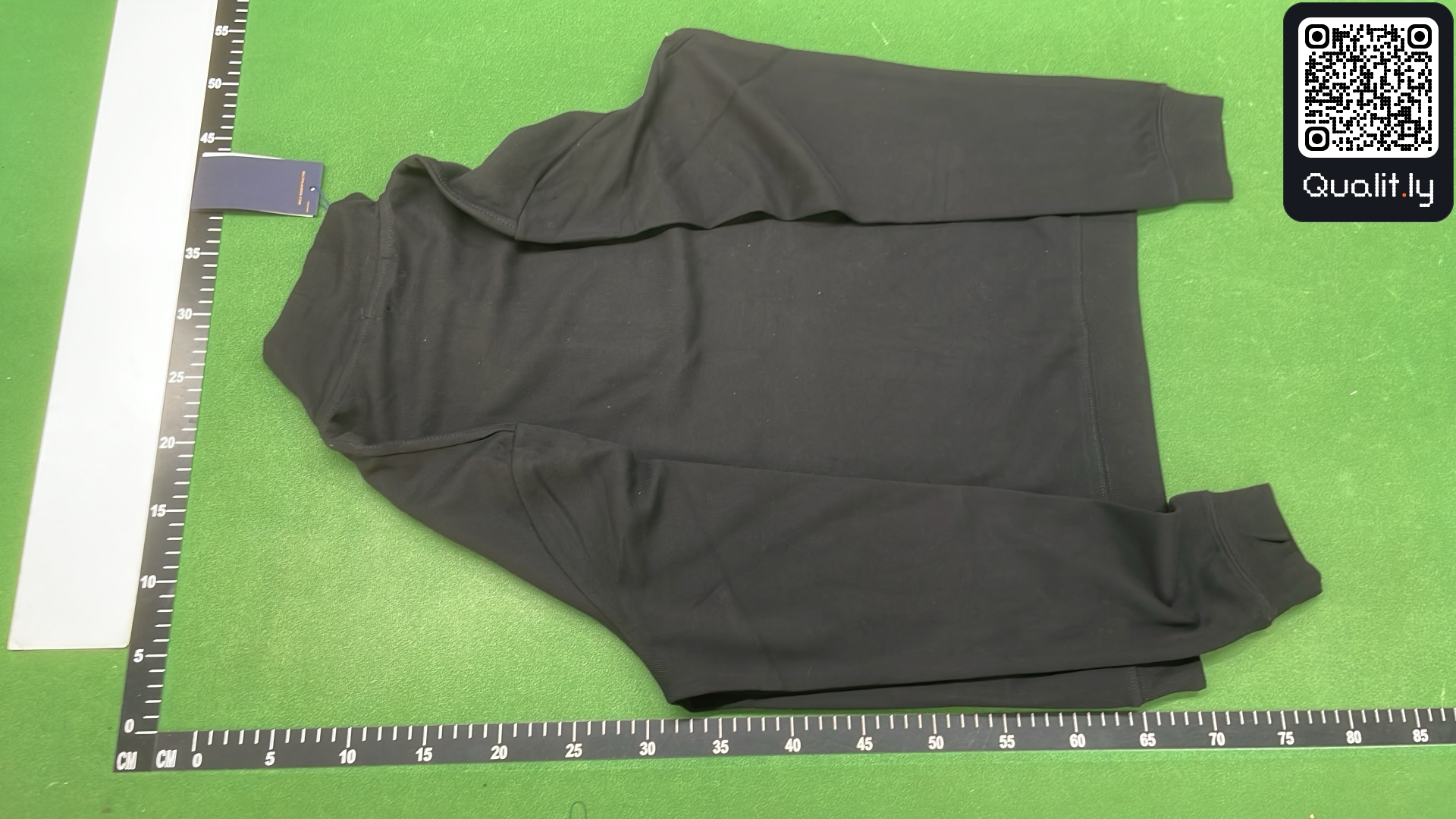 Sudadera — foto QC 3 de 12