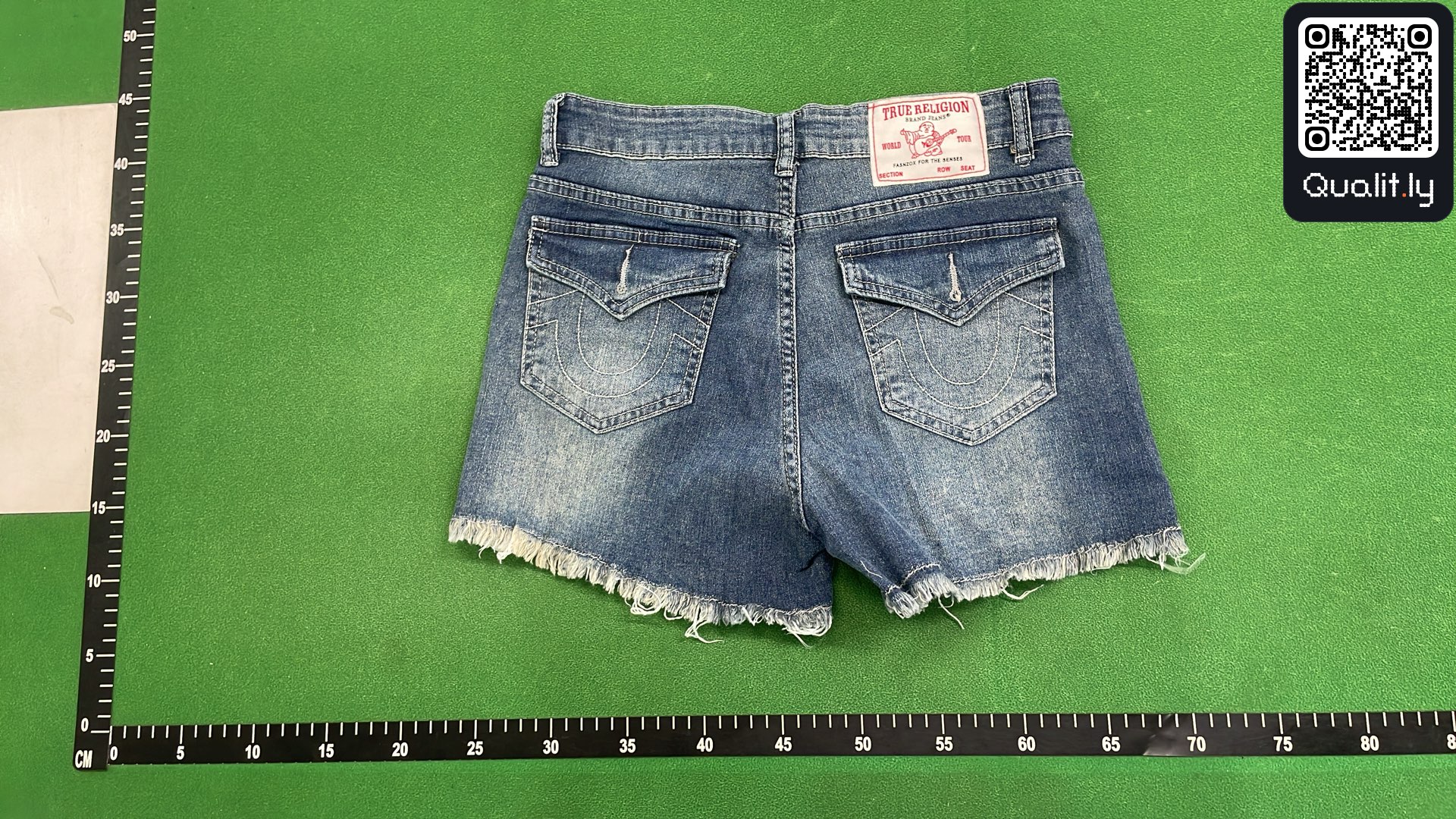 Jeans — QC-foto 3 av 4