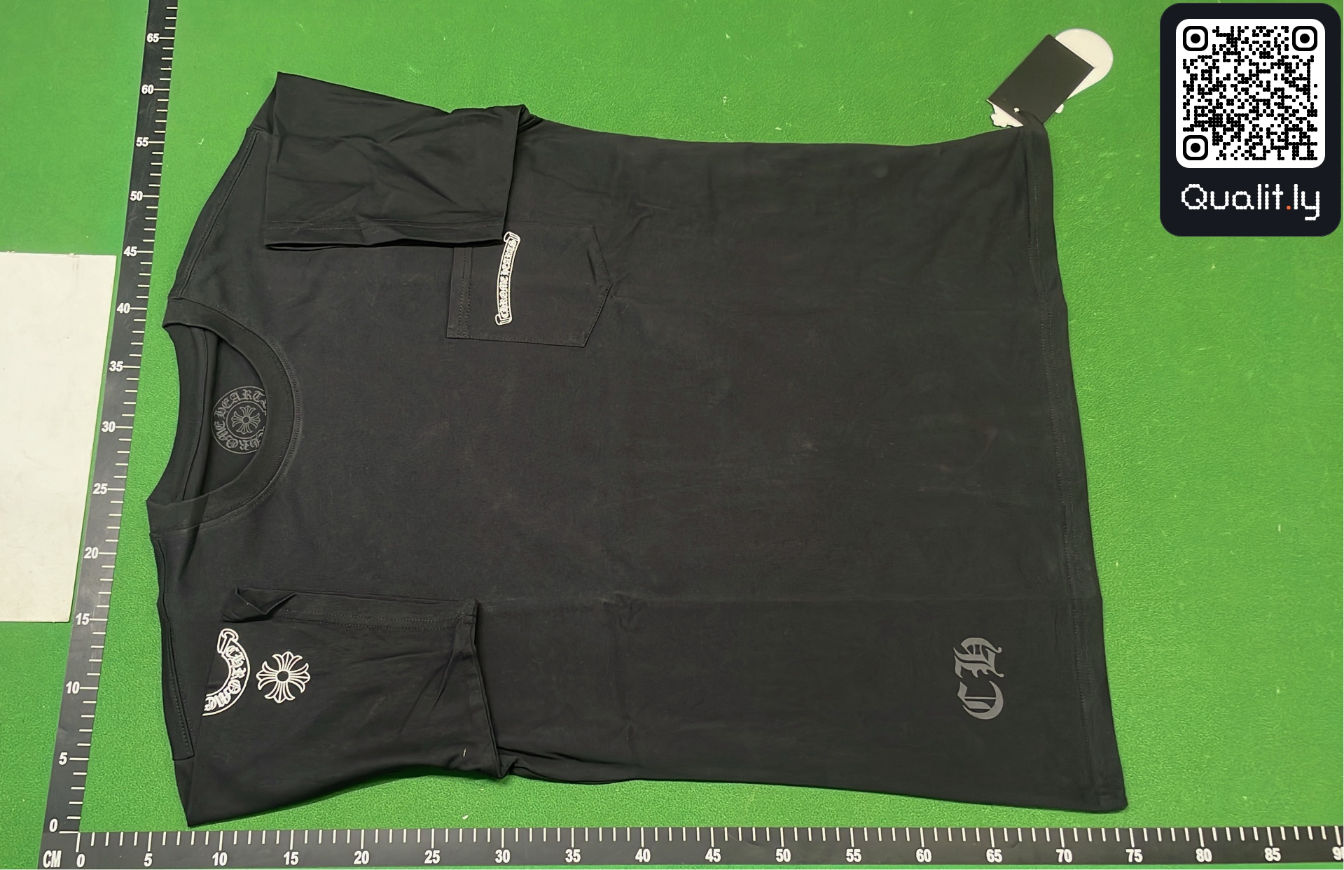 Camiseta — foto QC 2 de 4