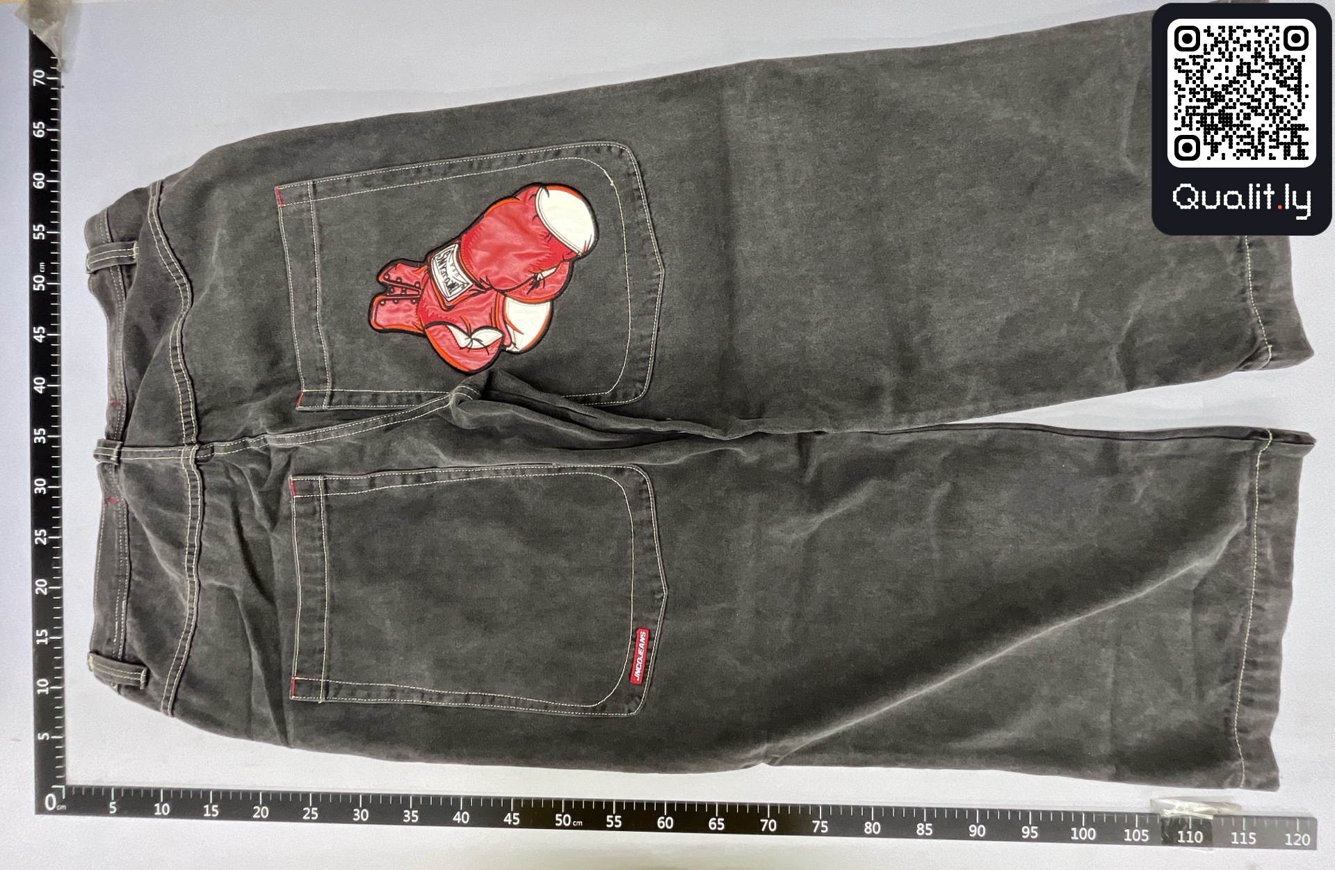 牛仔裤 QC 照片 2 / 37