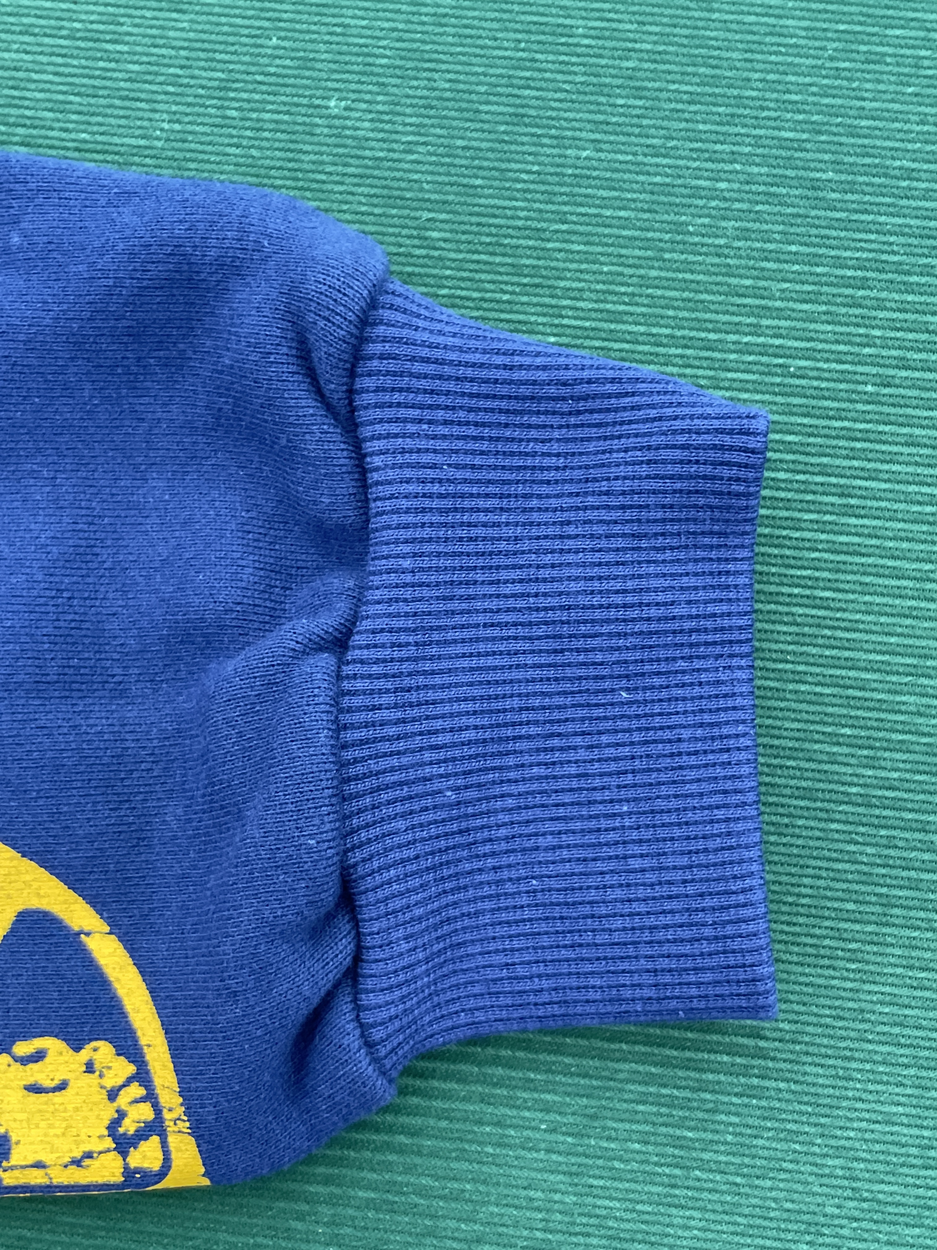 Sweatshirt QC photo 3 of 41
