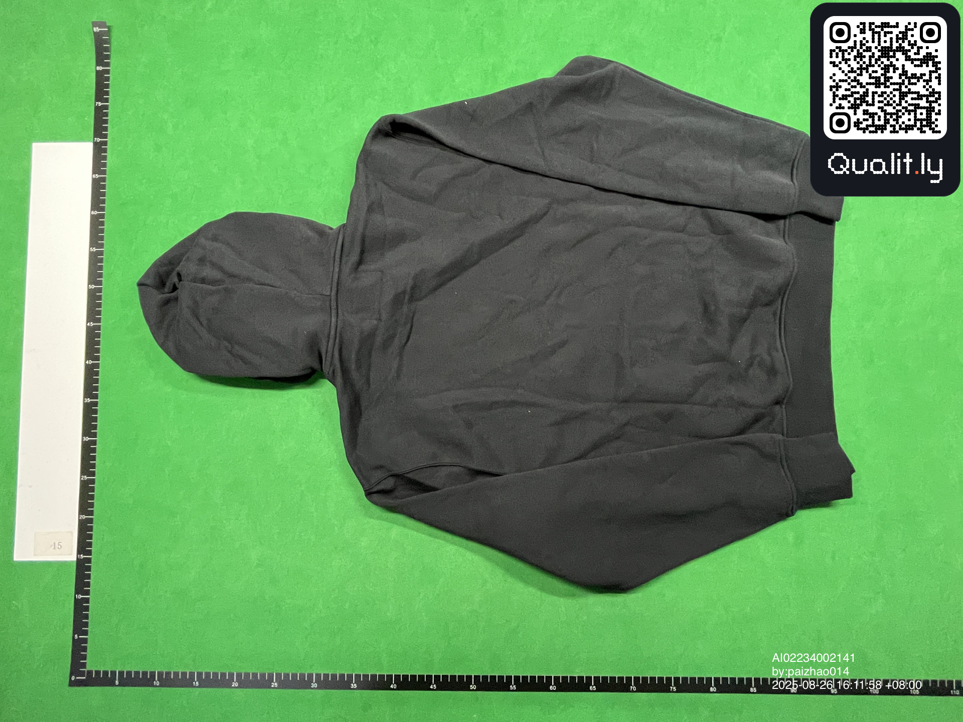 Hoodie — QC-foto 2 van 8