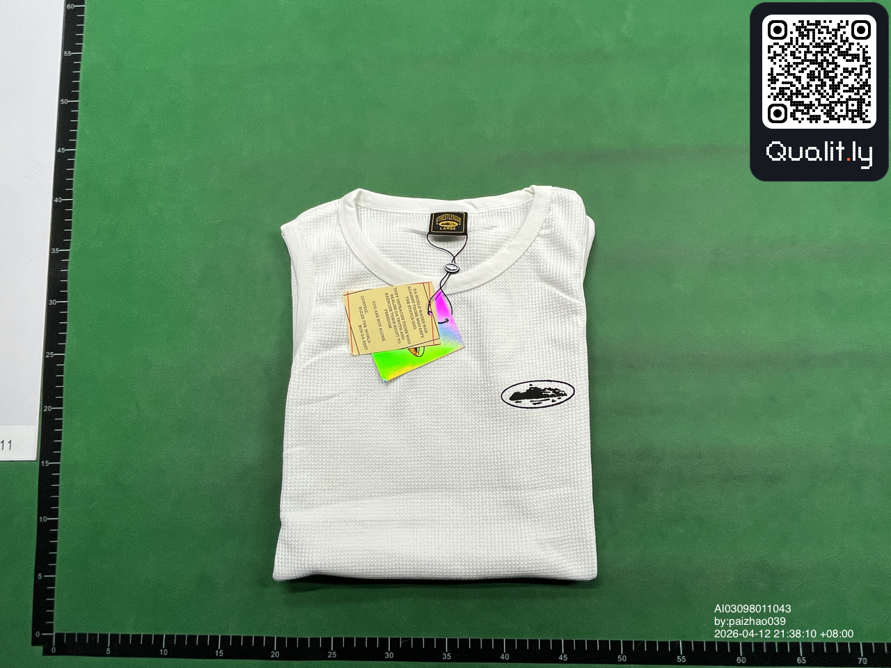 夹克 QC 照片 1 / 44