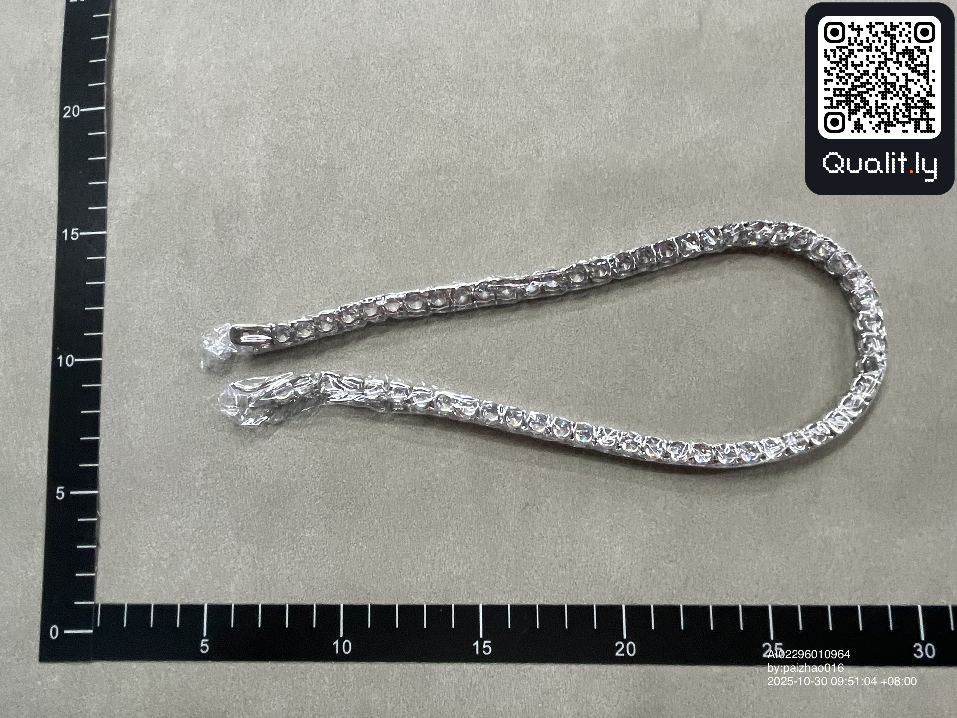 Bijou — photo QC 2 sur 35